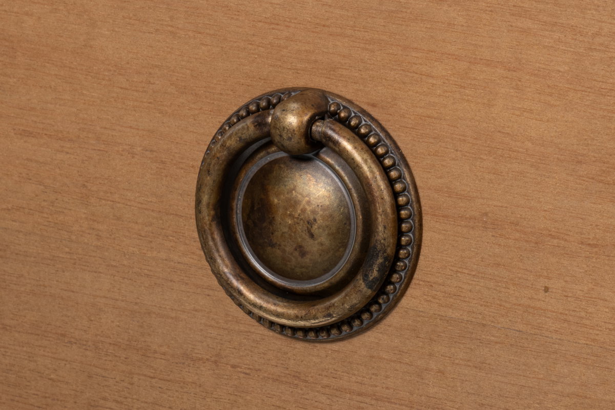 Poppin's 3 Drawer Chest, Cabinets & Chest by Sarreid, 45659" length x 16" width x 45659" height View 12