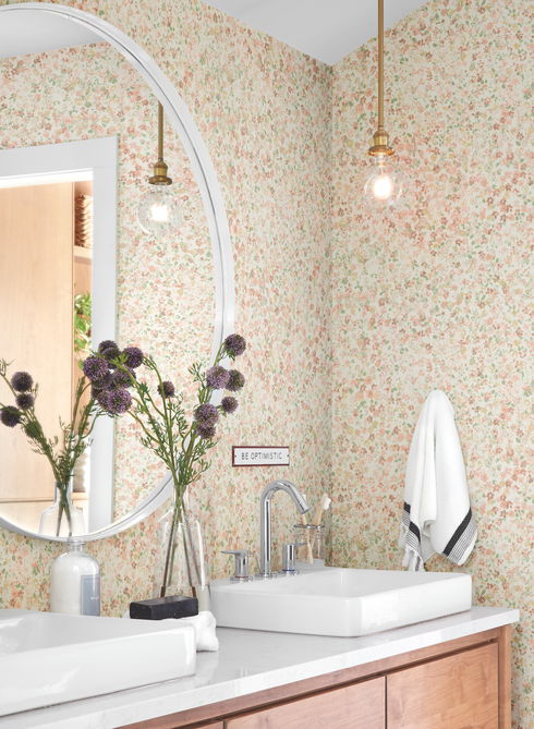 Meadow Pink Wallpaper