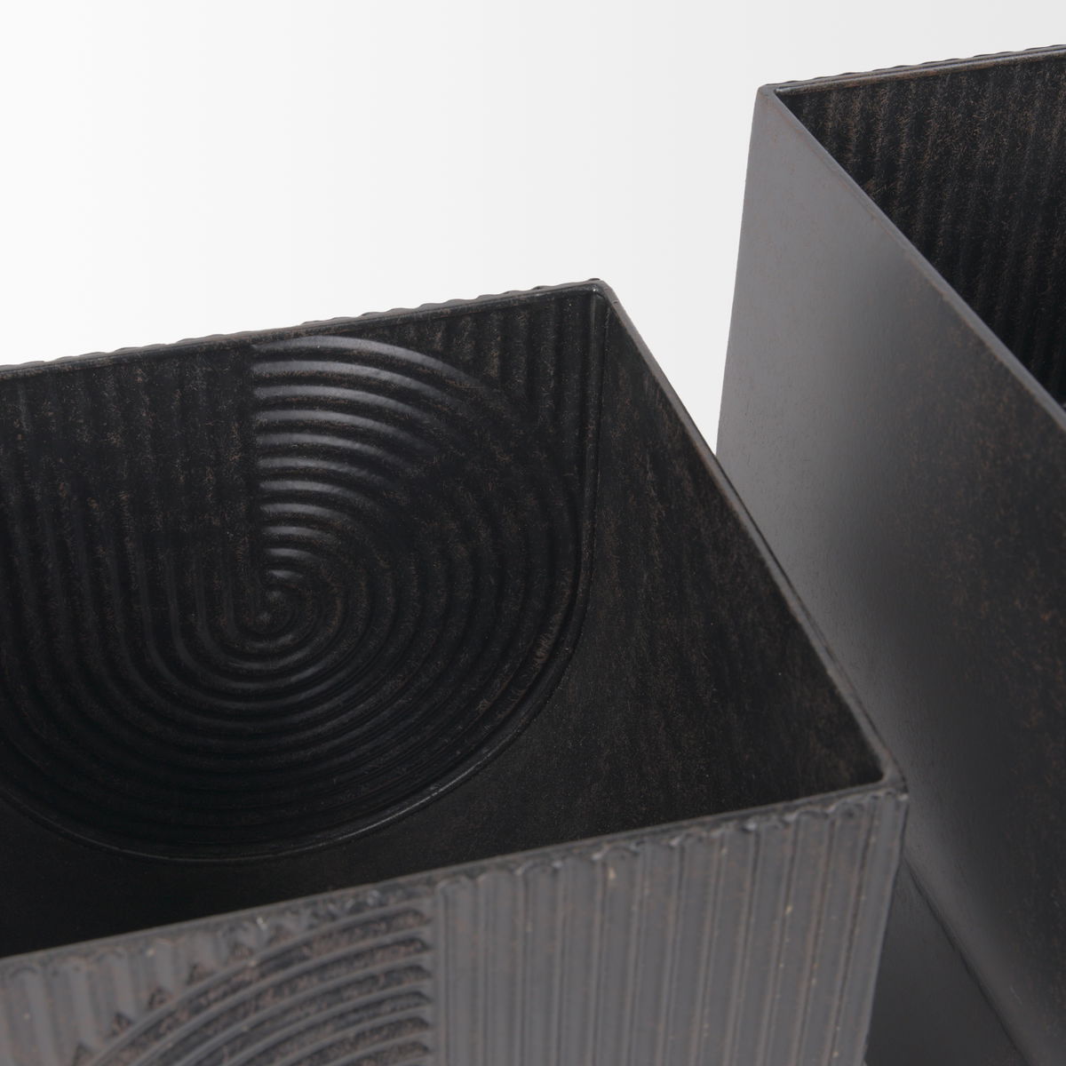Medina Antiqued Black Metal Planters  (Set of 2), by Mercana, 9.45" length x 9.45" width x 11.02" height View 6