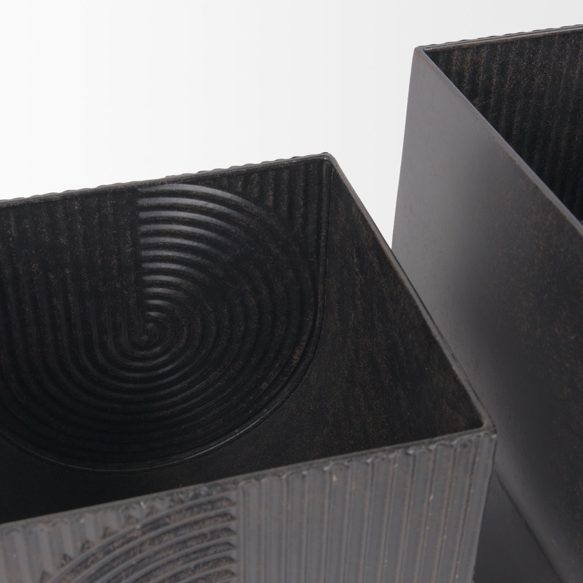 Medina Antiqued Black Metal Planters  (Set of 2), by Mercana, 9.45" length x 9.45" width x 11.02" height View 6