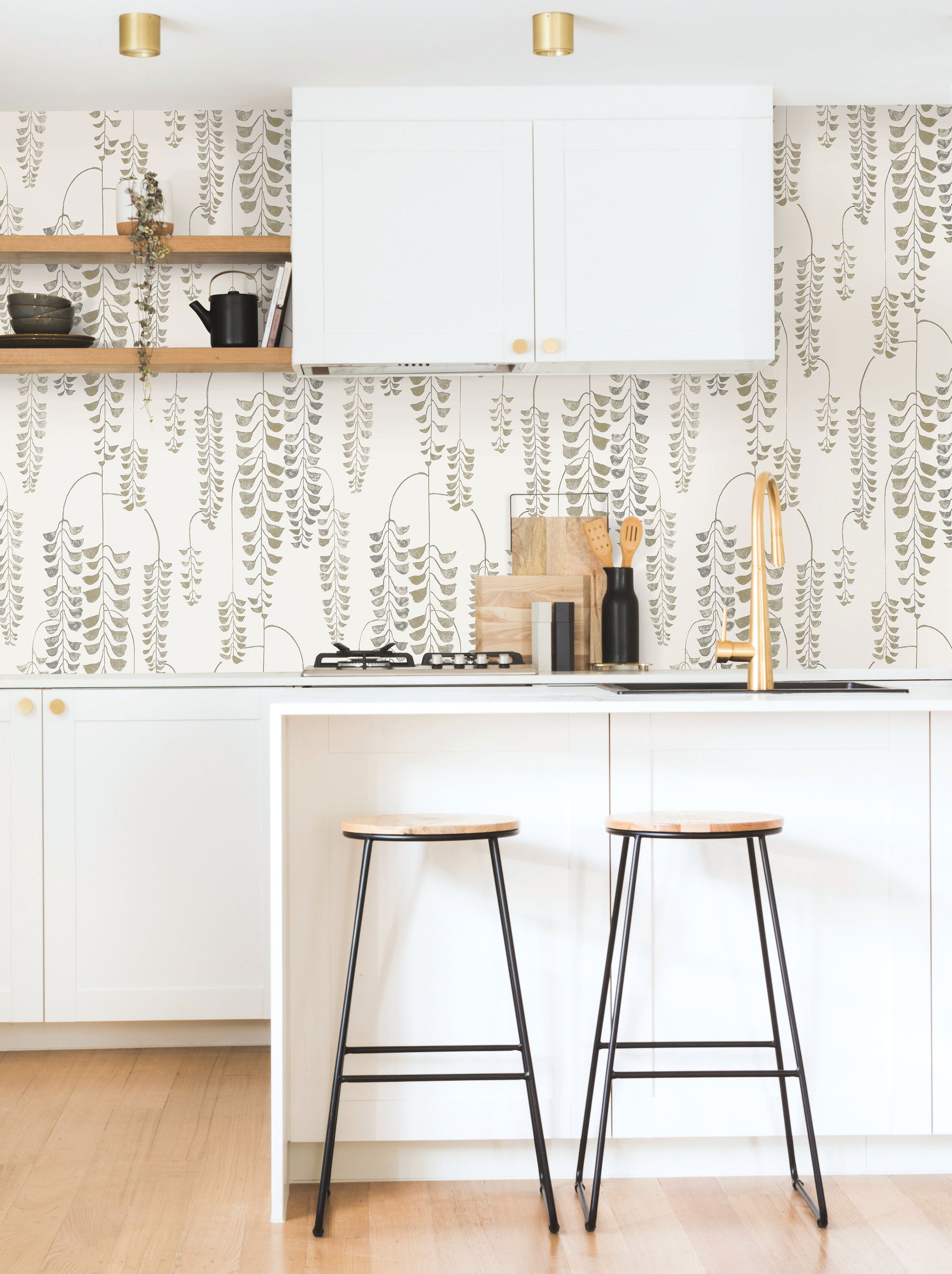 Deco Wisteria Cream & Gold Wallpaper large image 