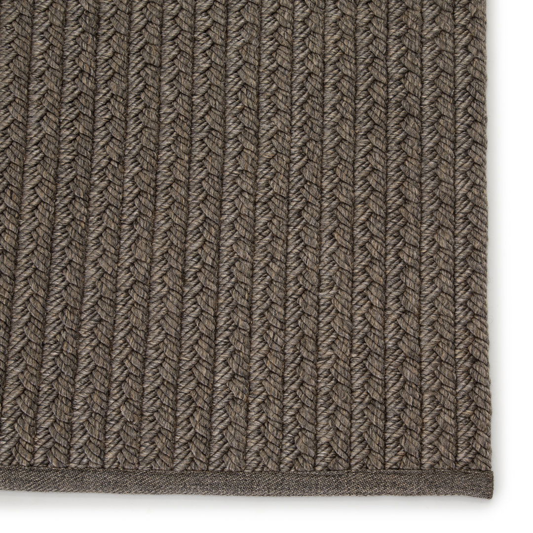 Iver Indoor/ Outdoor Solid Gray/ Taupe Area Rug large image 