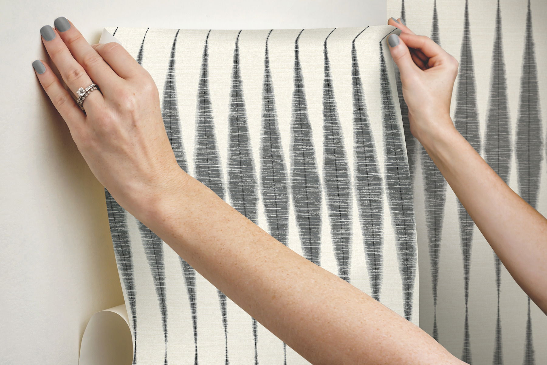 Magnolia Home Handloom Black Peel & Stick Wallpaper large image 