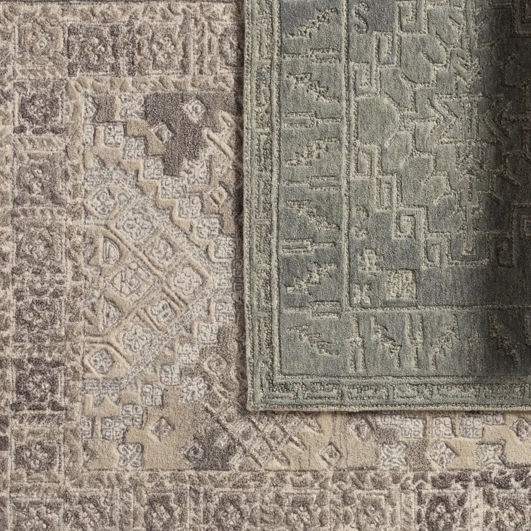 Handmade Tufted Wool Area Rug in Gray/Cream large image 