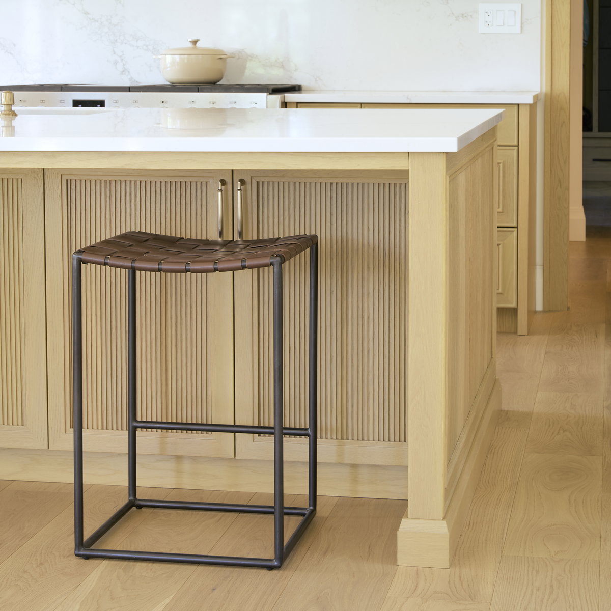 Clarissa Backless 26.25in Seat Counter Stool | Brown Leather with Metal, Counter & Bar Stool by Mercana, 18" length x 16" width x 26" height View 3
