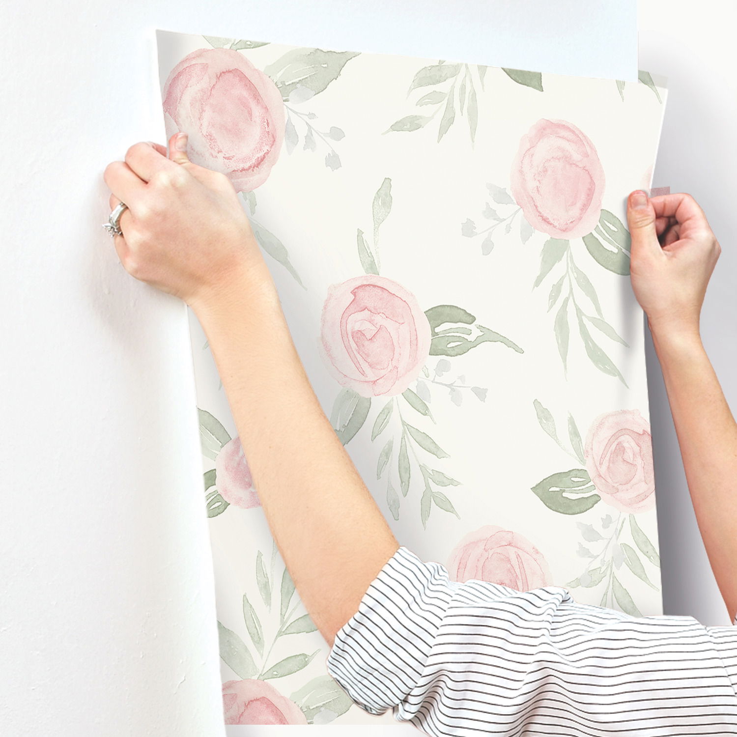 Watercolor Roses Coral Wallpaper large image 