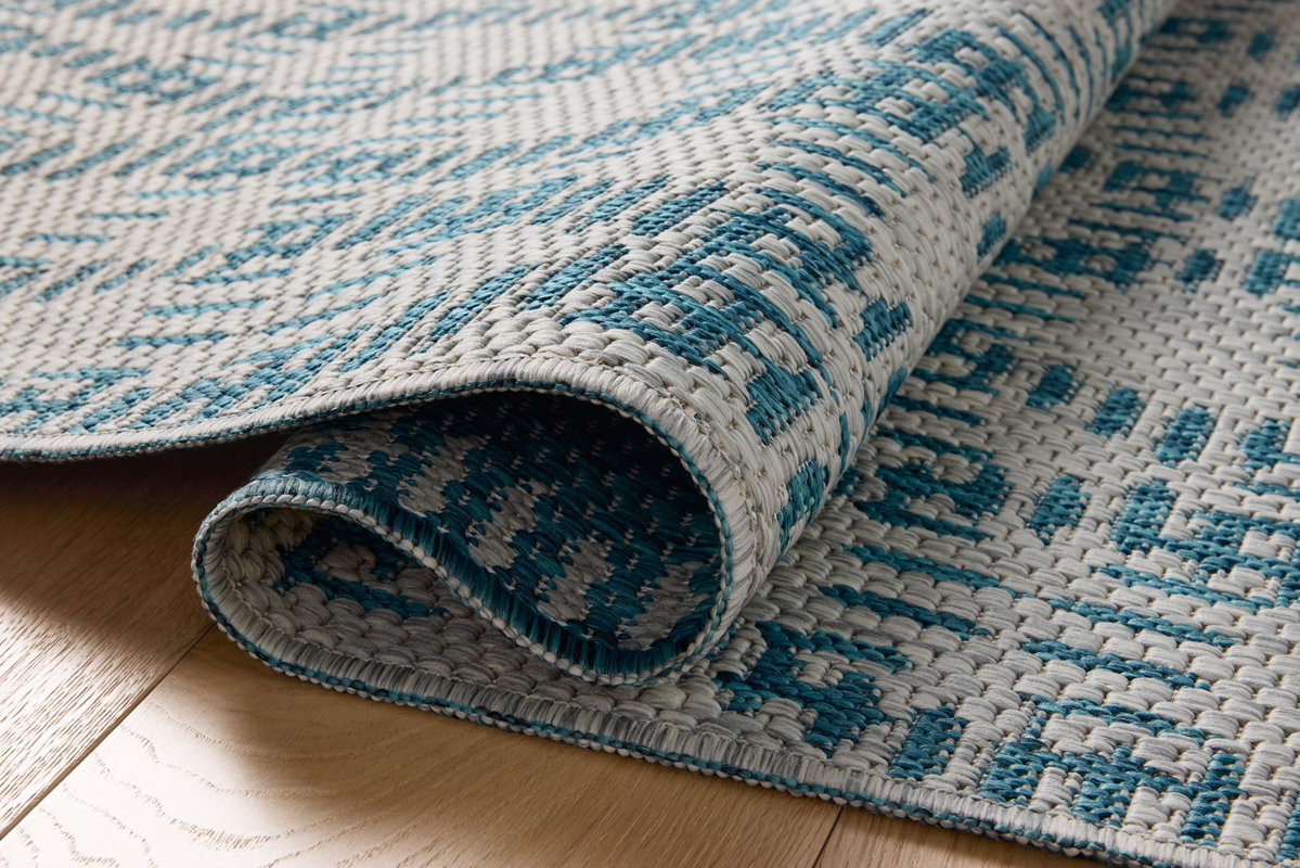 Loloi Easton Rug, 5'3" length x 7'6" width View 5