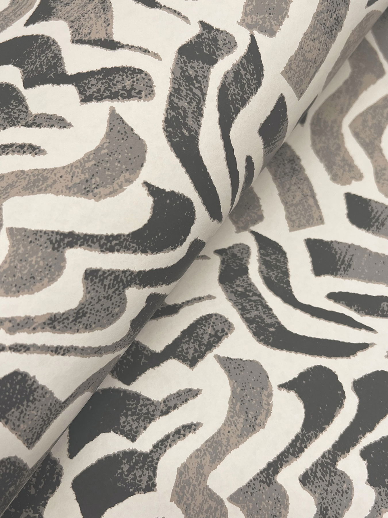 Zora Wave Charcoal Wallpaper large image 