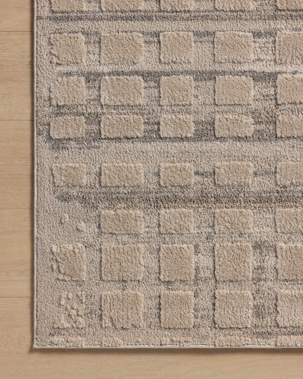Amber Lewis x Loloi Monty Rug, 2'7" length x 4' width View 6