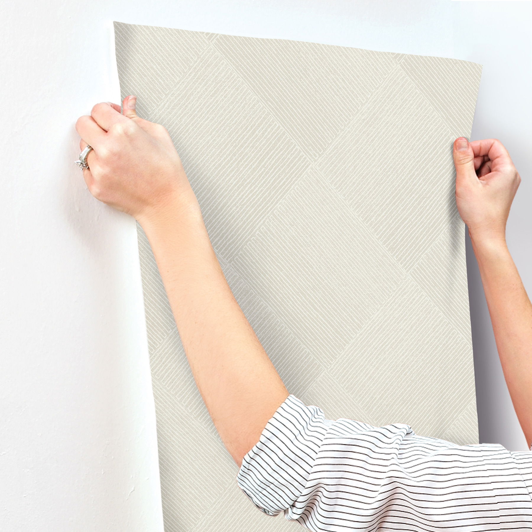 Channel Beige Wallpaper large image 
