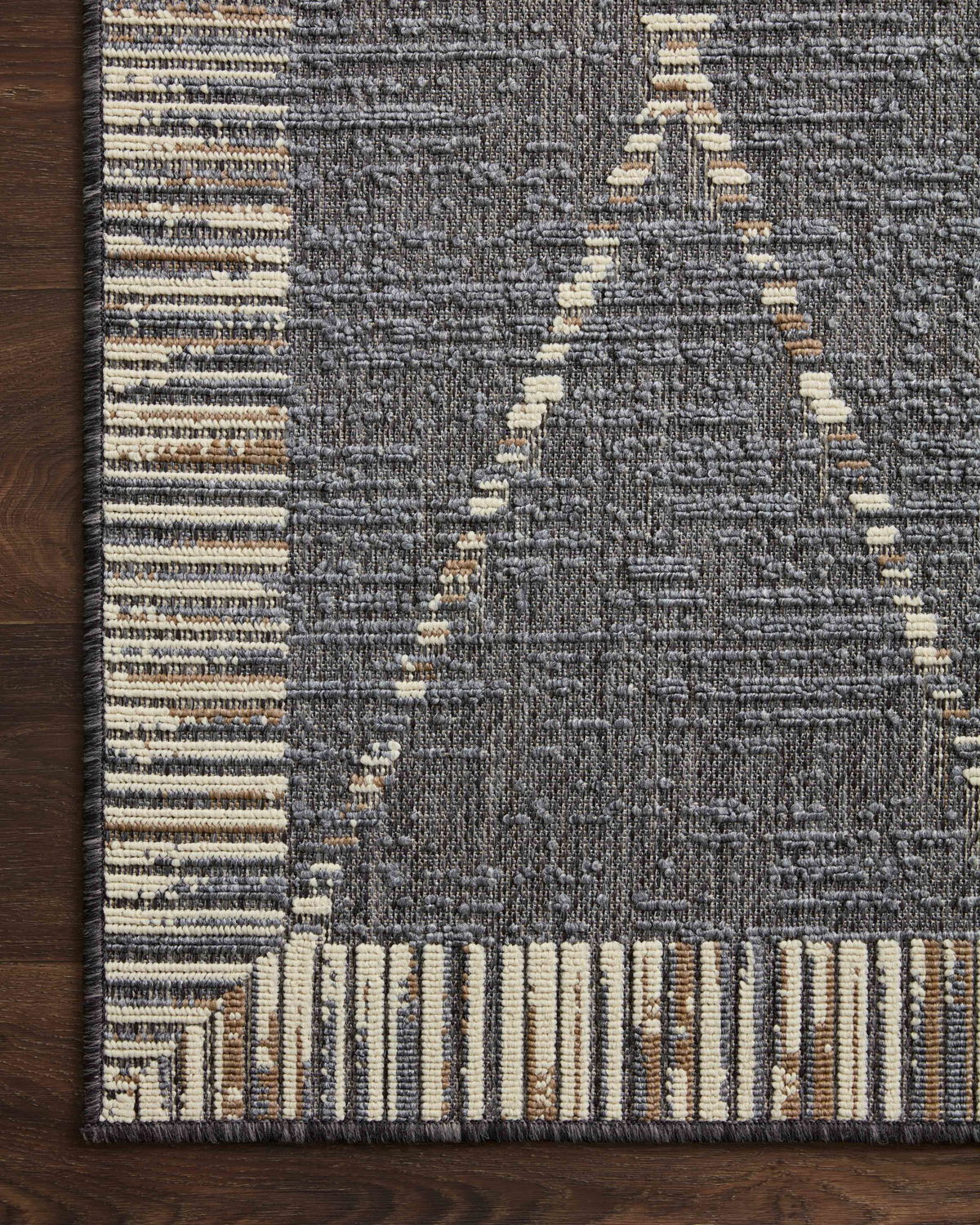 Loloi Rainier Rug, 5'3" length x 7'7" width View 5