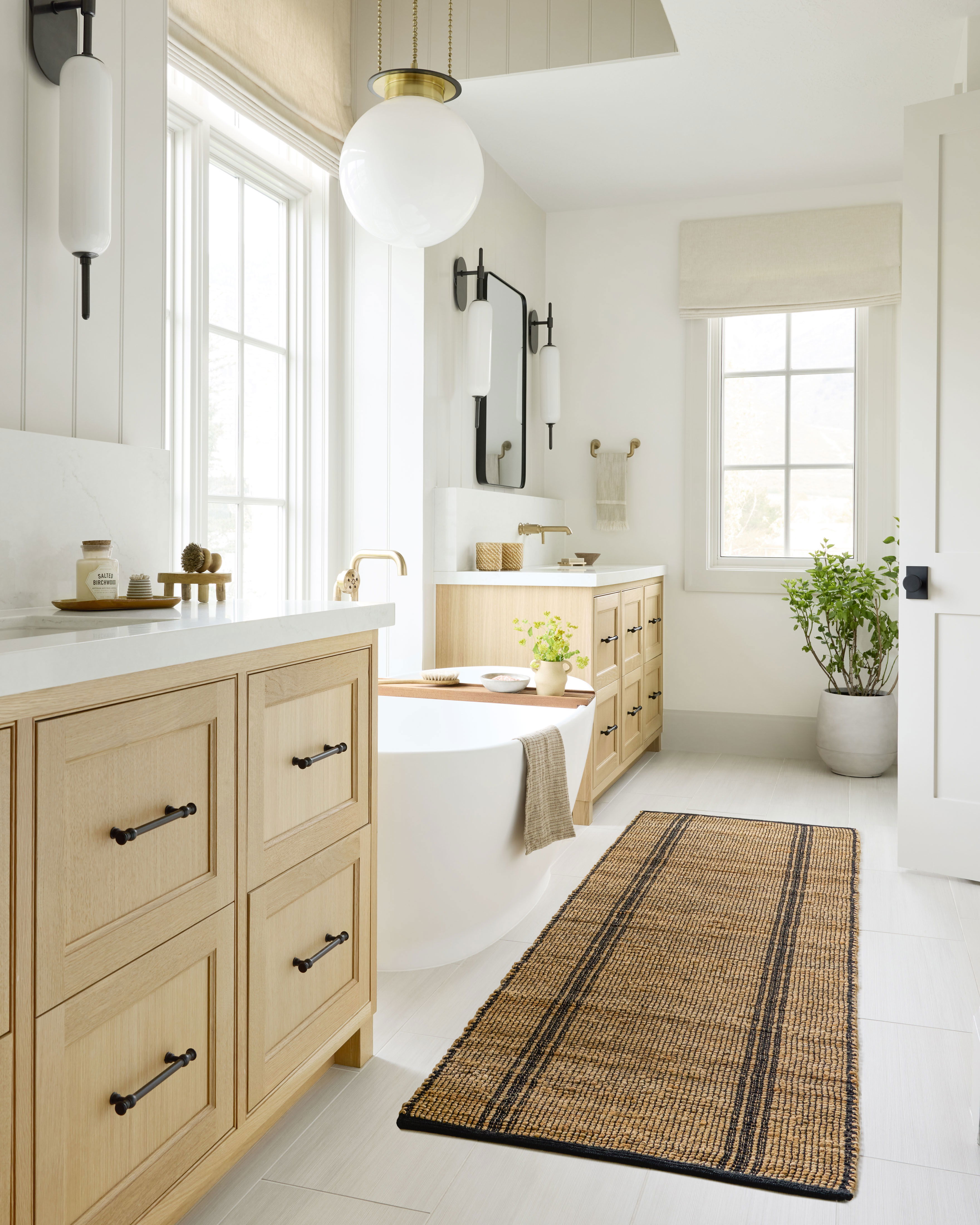 Angela Rose x Loloi Colton Rug, 2' length x 3' width View 4