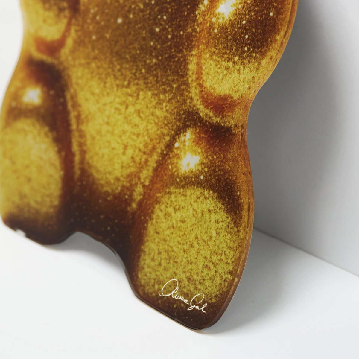 Gummy Bear Gold (No Embellishment), Art by Oliver Gal,  15x10 View 5