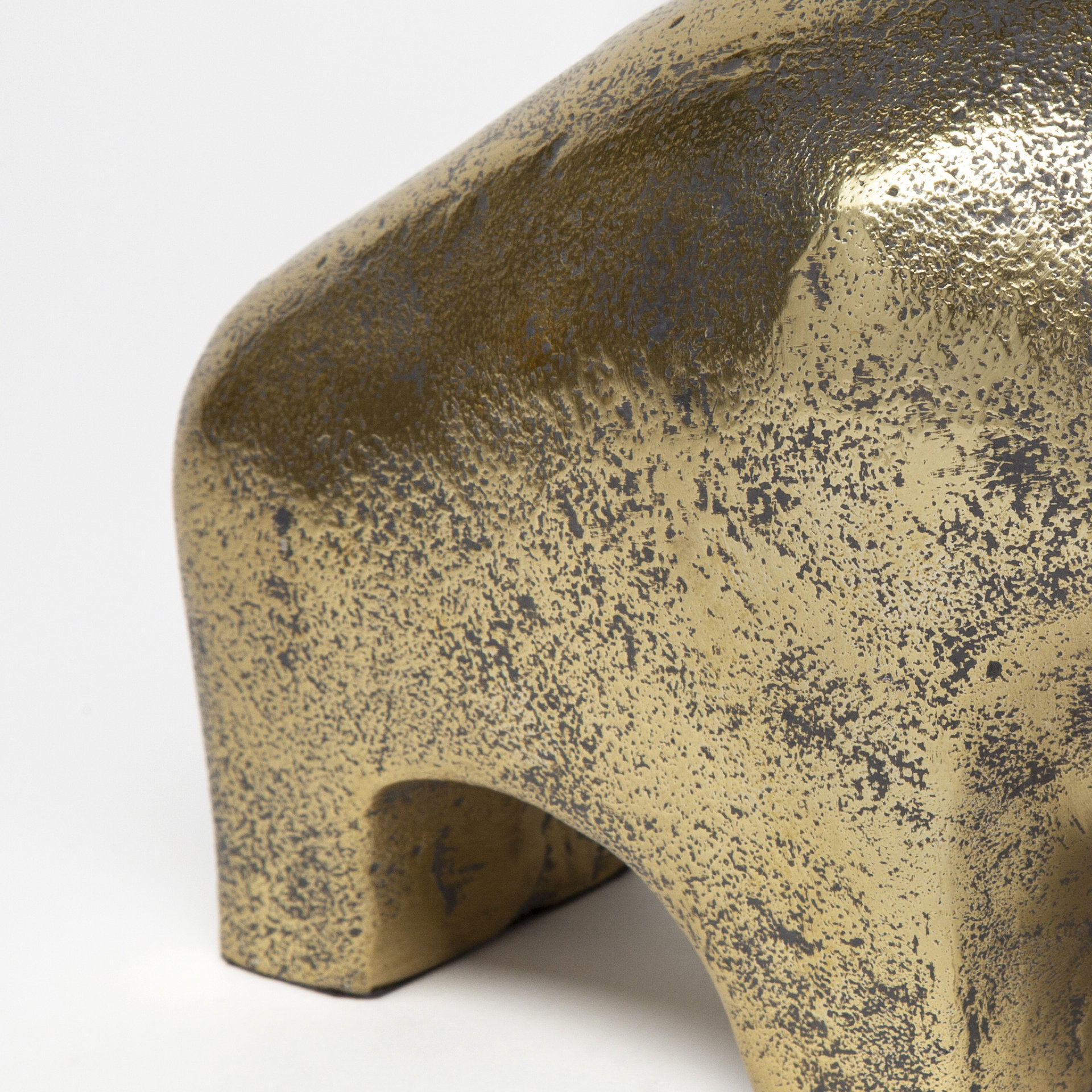 Tauro I 9L x 4W Gold Cast Aluminum Raging Bull large image 