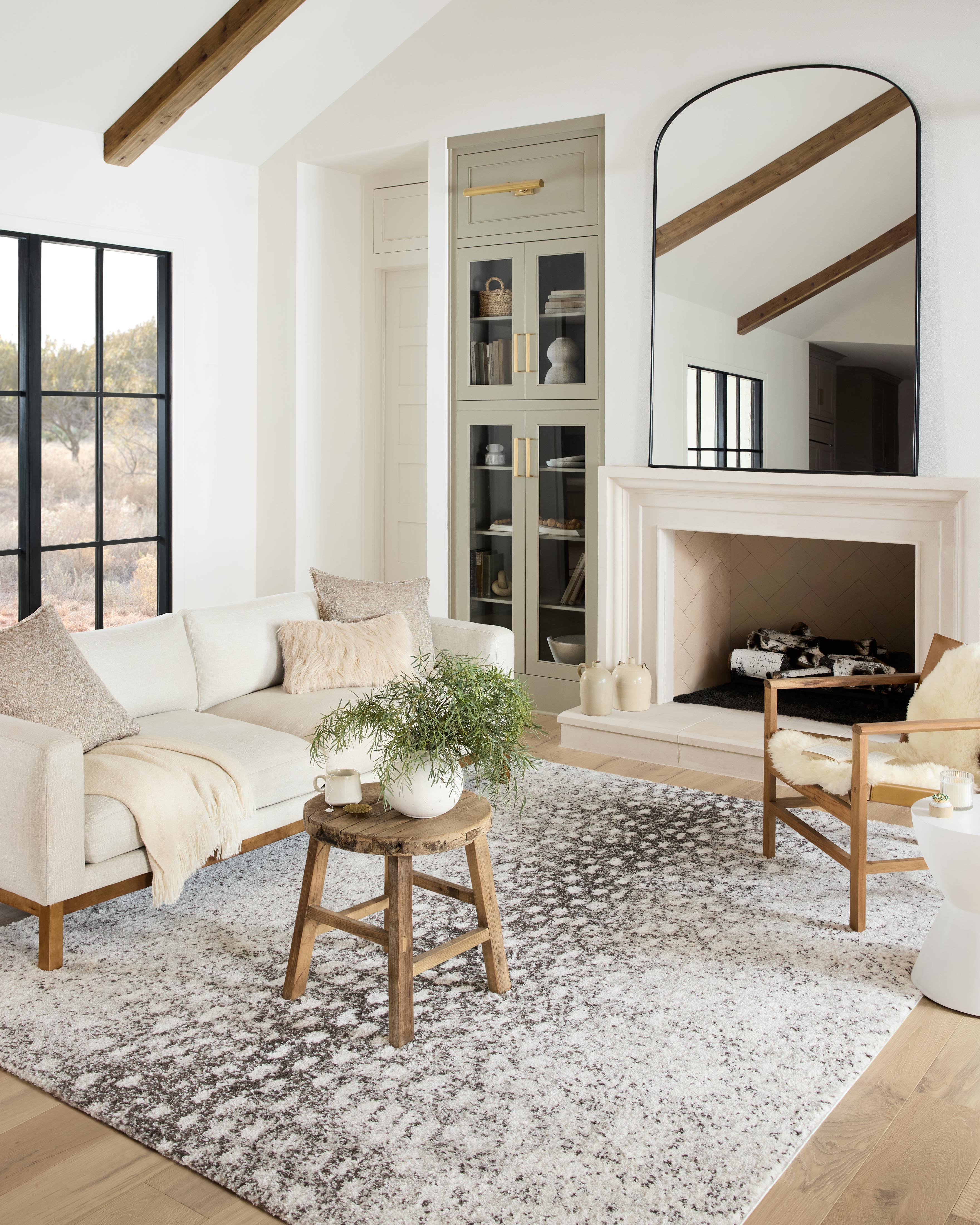 Loloi II Bliss Shag Rug, 1'6" length x 1'6" width View 2