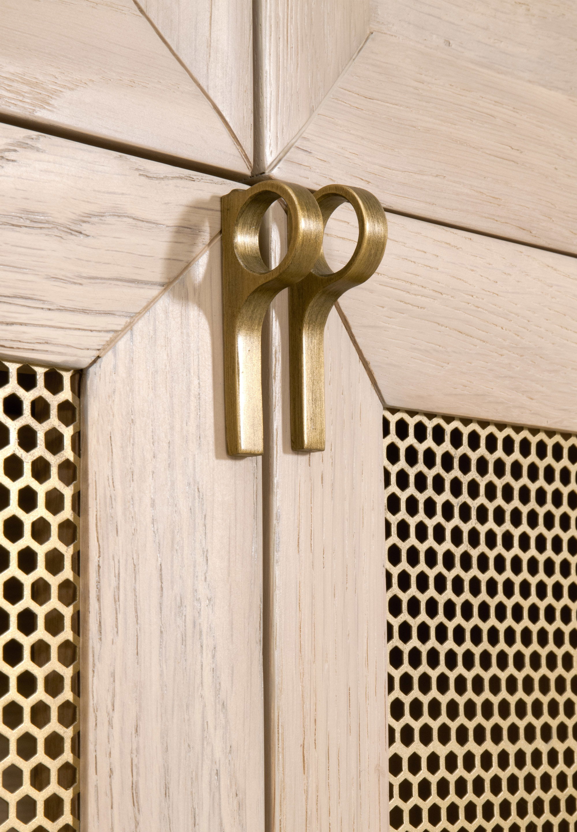 Dwell Media Sideboard large image 