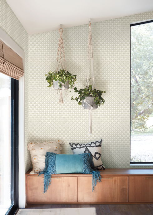 Stacked Scallops Beige Wallpaper