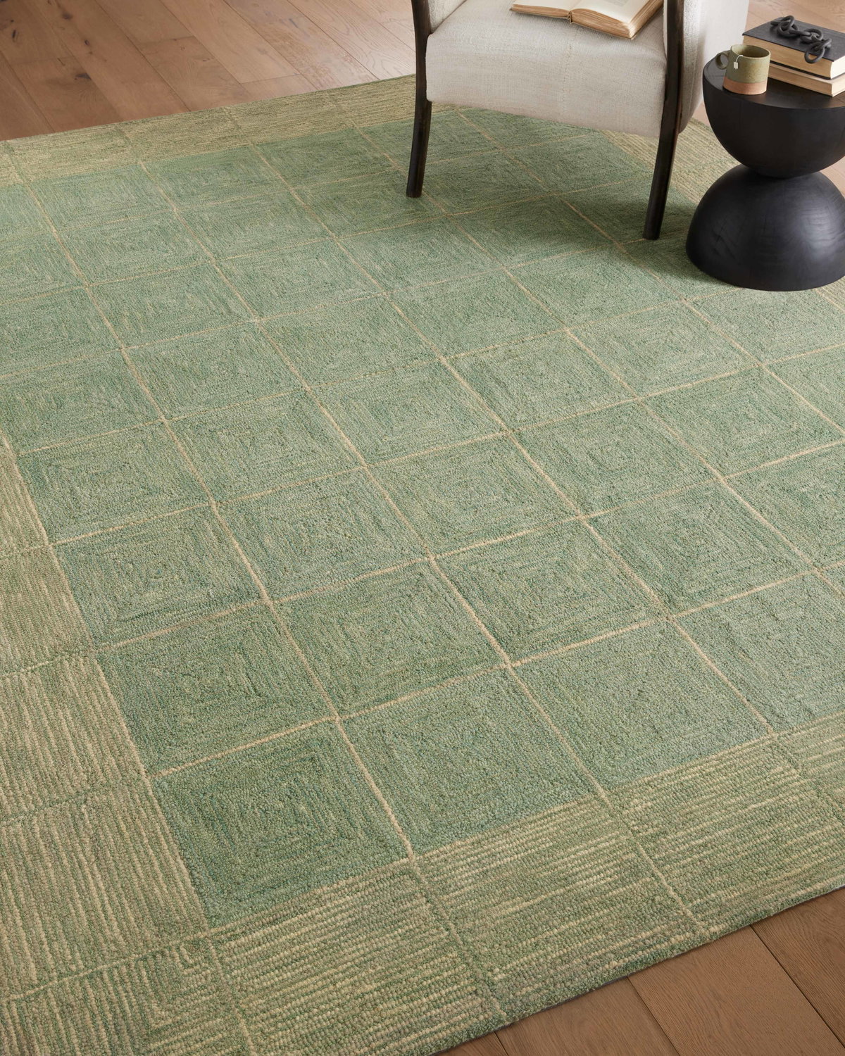 Chris Loves Julia x Loloi Francis Rug, 7'9" length x 9'9" width View 4