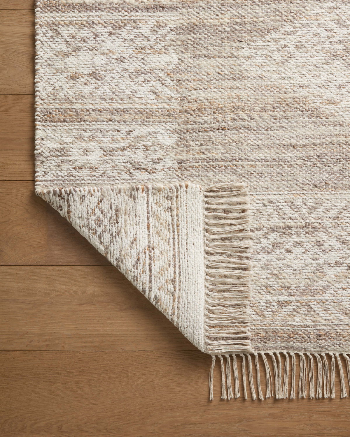 Angela Rose x Loloi Rivers Rug, 1'6" length x 1'6" width View 8