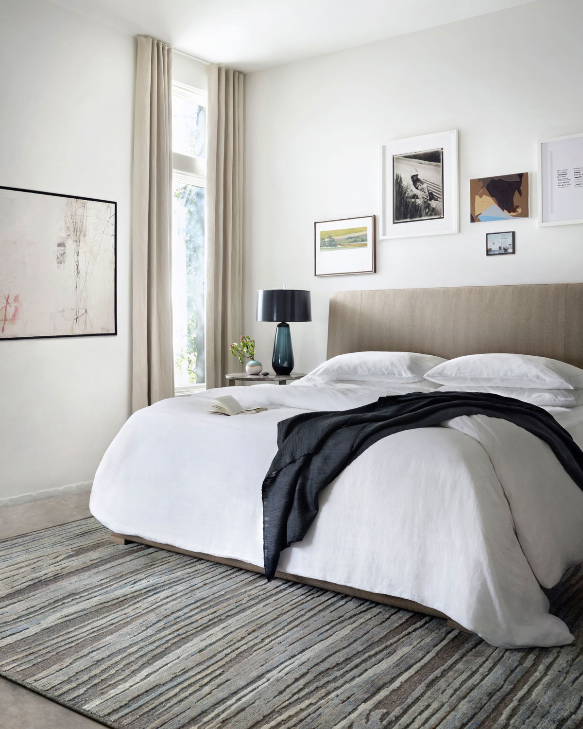 Loloi Naomi Rug, 5'6" length x 8'6" width View 2
