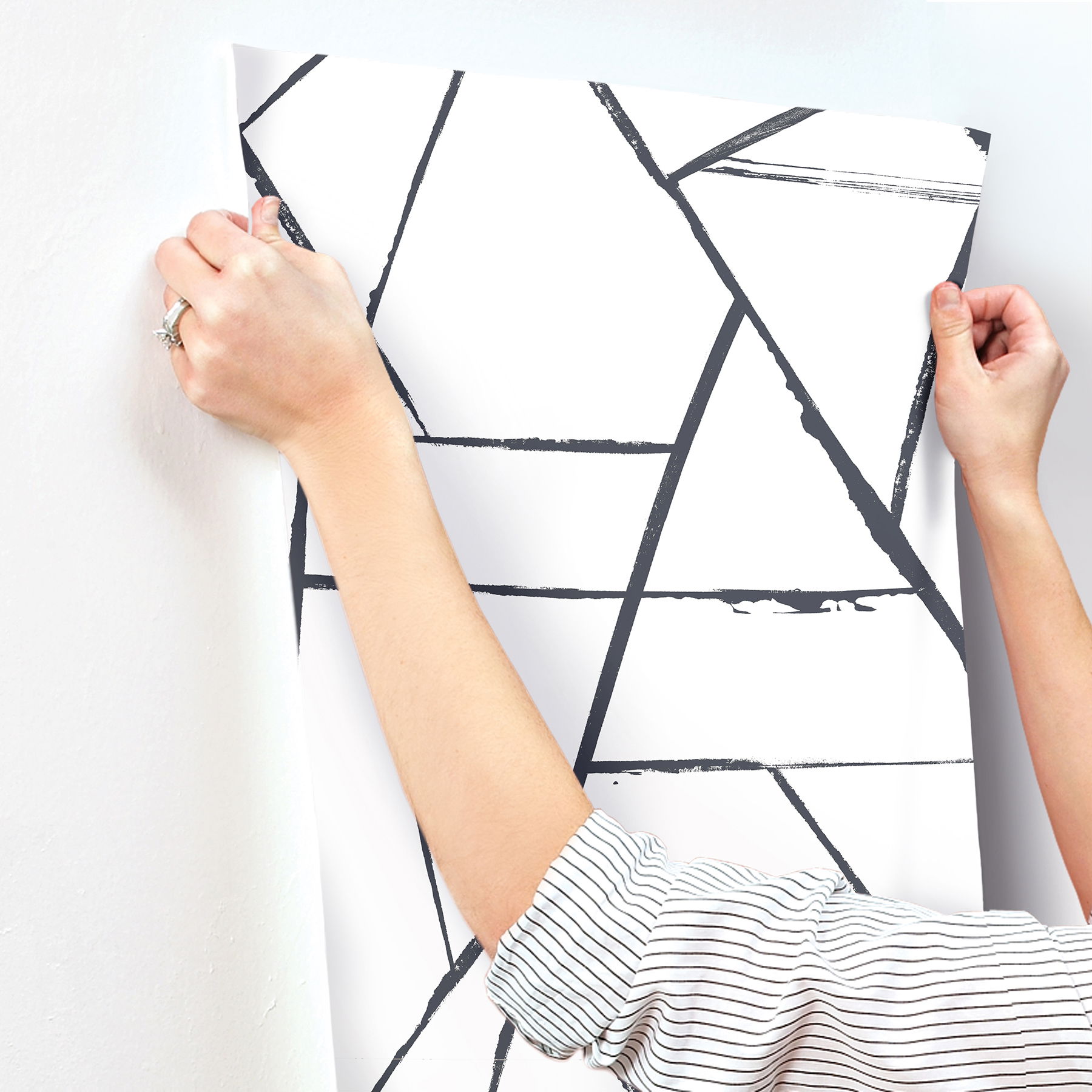 Intersect Black Wallpaper large image 