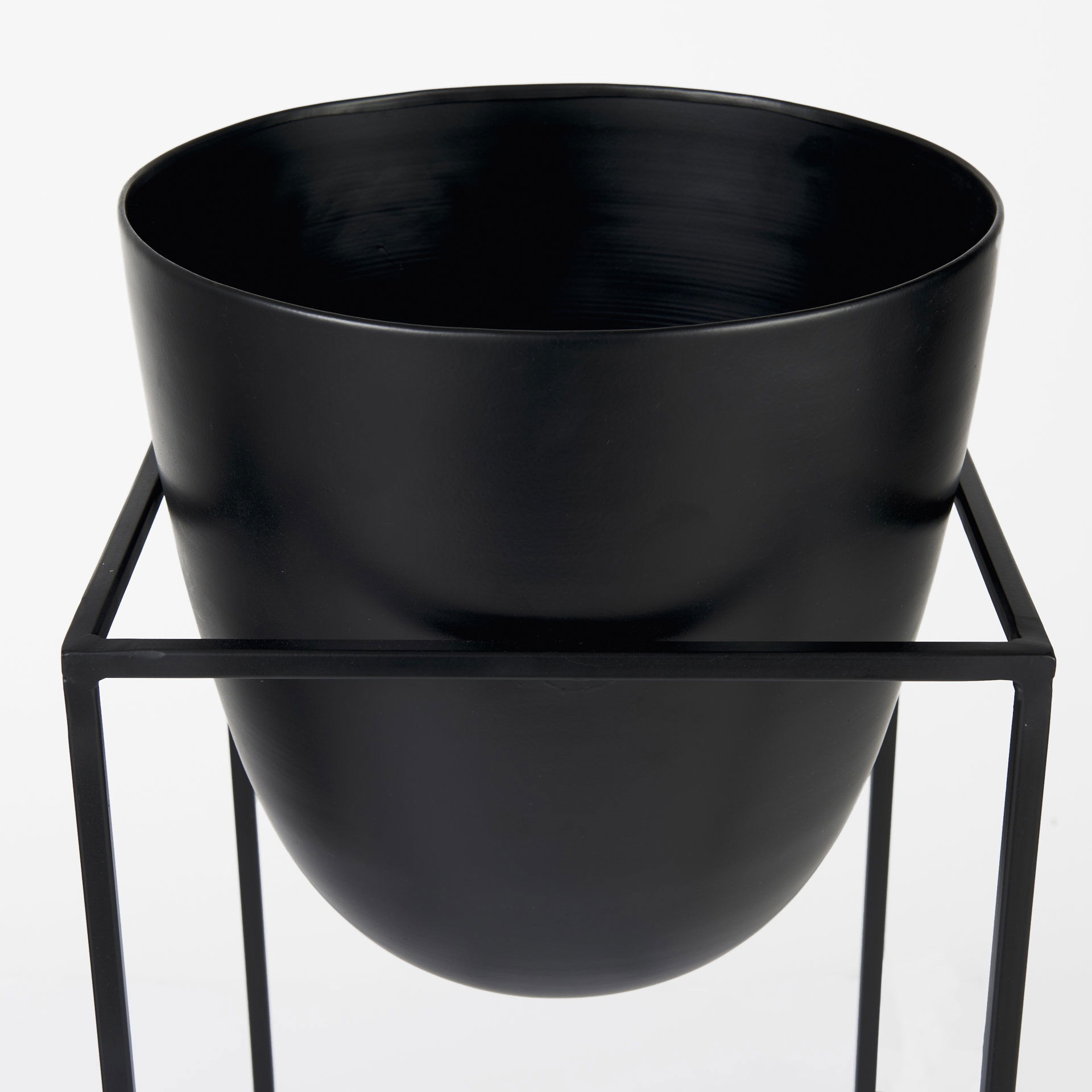 Bumble (Set of 2) 12L x 12W x 32H Black Plant Stands, Planter by Mercana, 11.81" length x 11.81" width x 31.89" height View 7