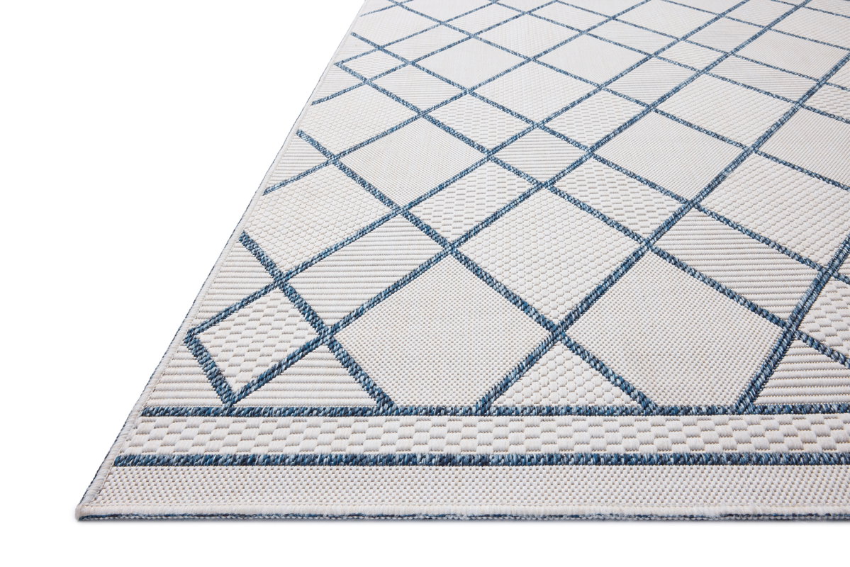 Loloi Easton Rug, 5'3" length x 7'6" width View 4