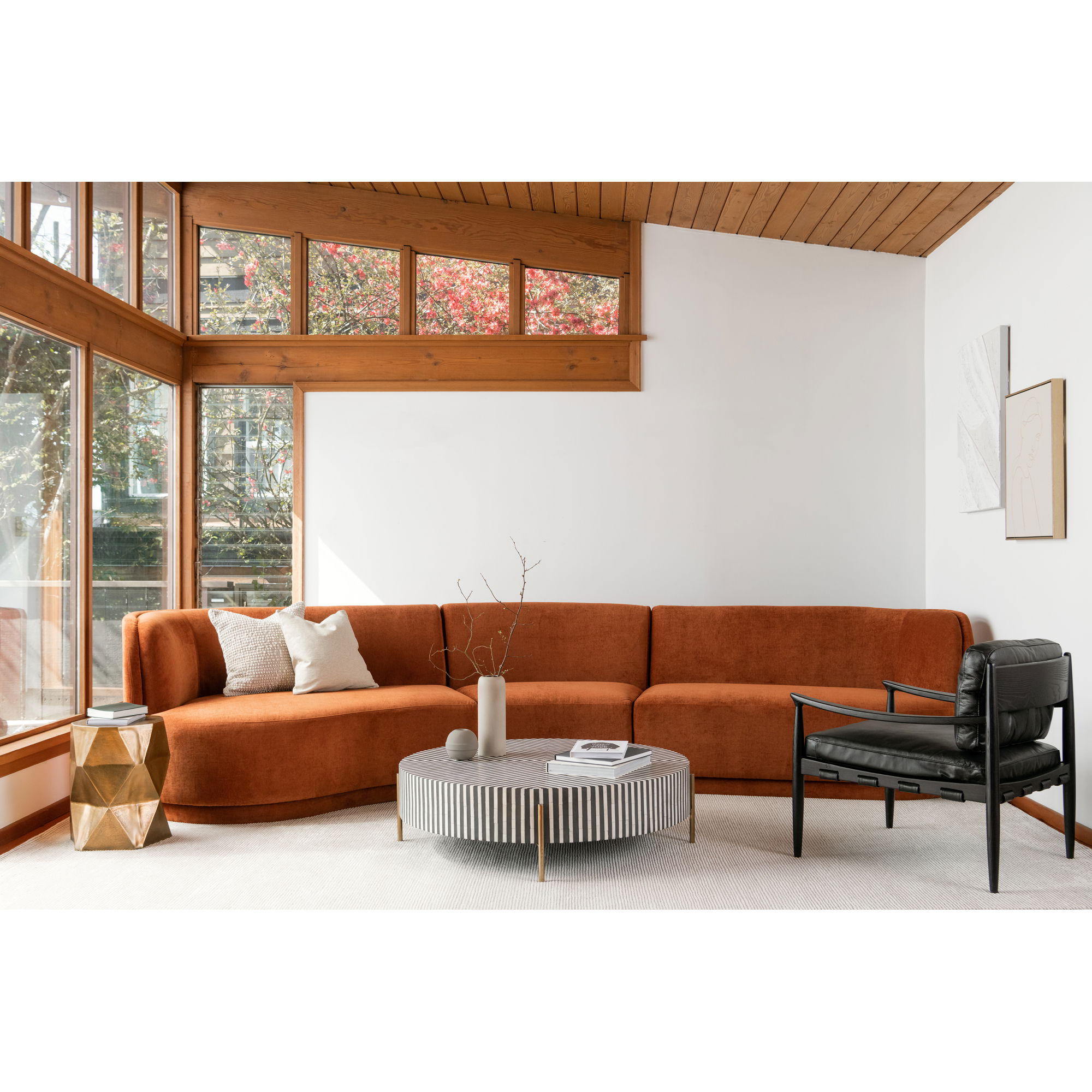 Chameau Medium Coffee Table Black And White large image 