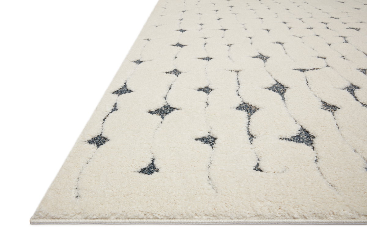 Loloi Hagen Rug, 2'7" length x 7'8" width View 3