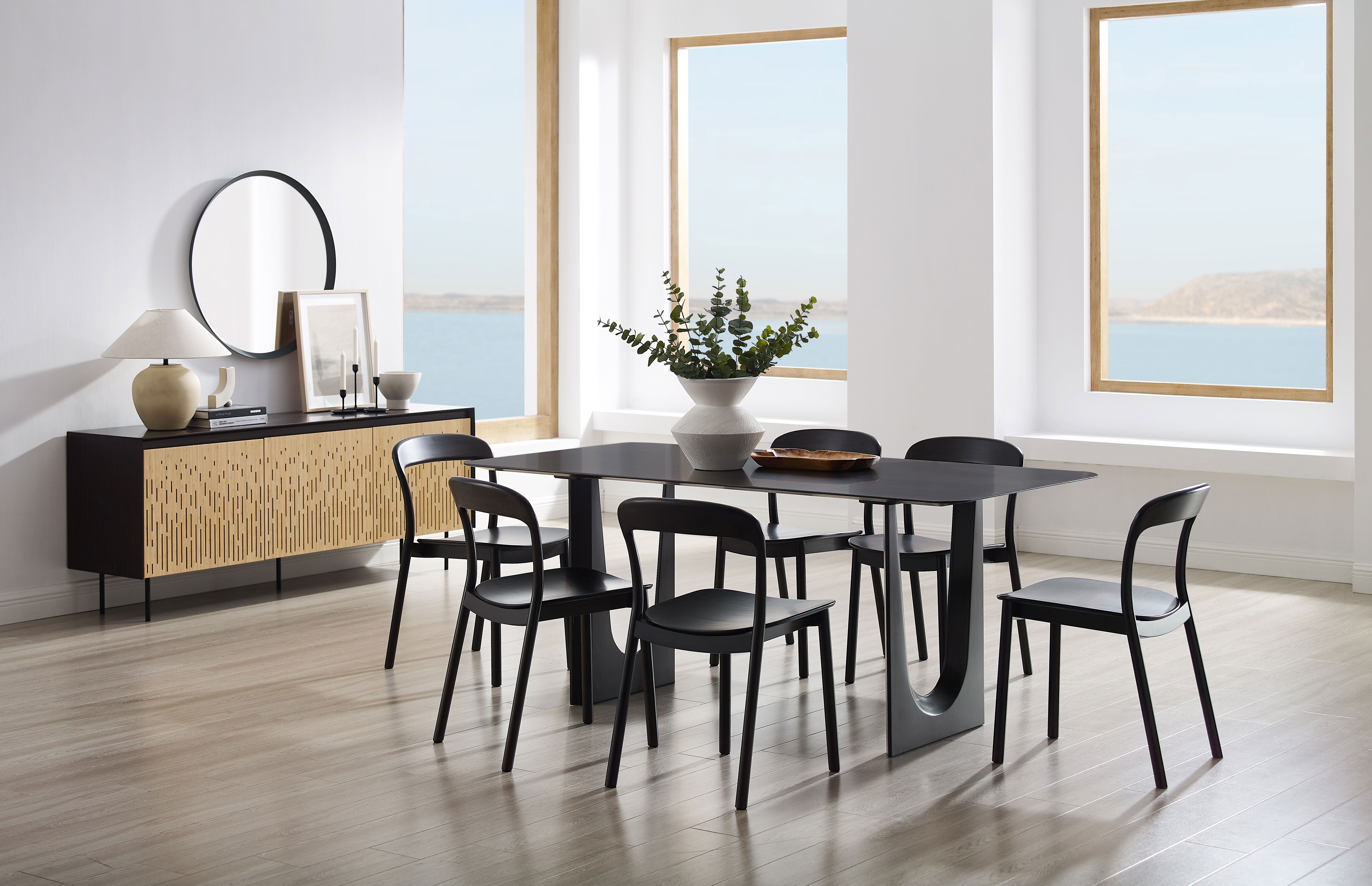 Hanna Dining Table Caviar large image 