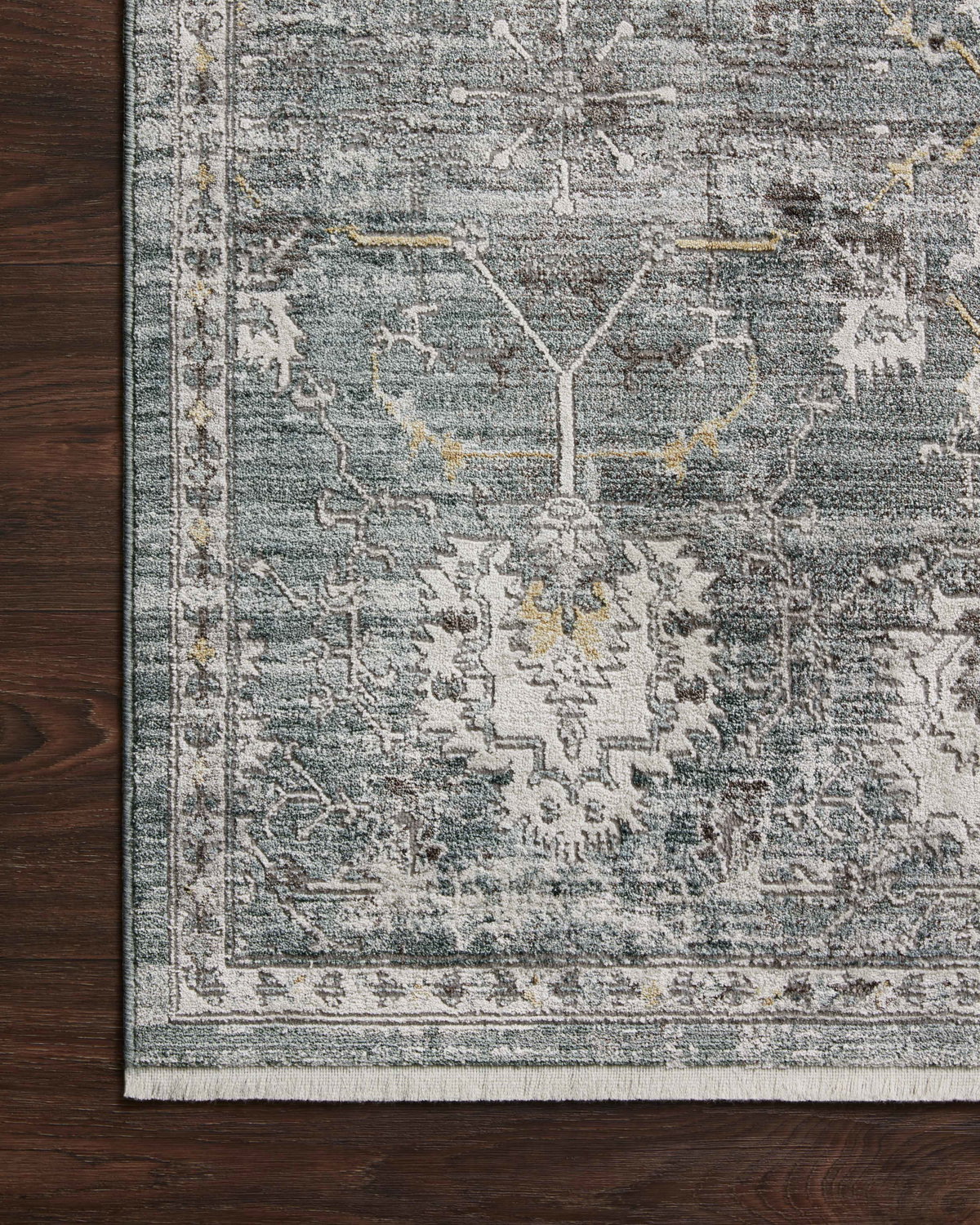 Loloi Bonney Rug, 1'6" length x 1'6" width View 4