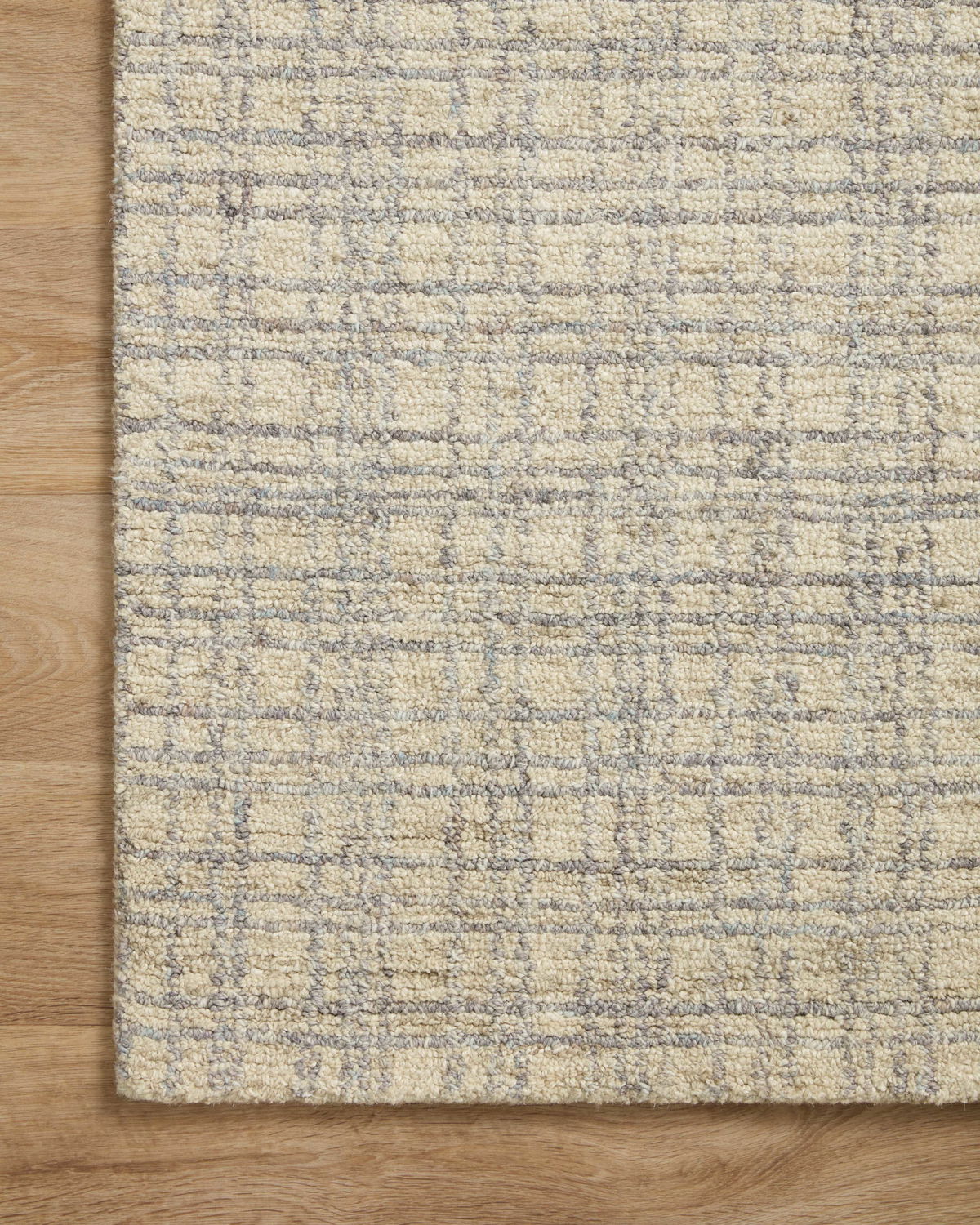 Chris Loves Julia x Loloi Polly Rug, 1'6" length x 1'6" width View 5