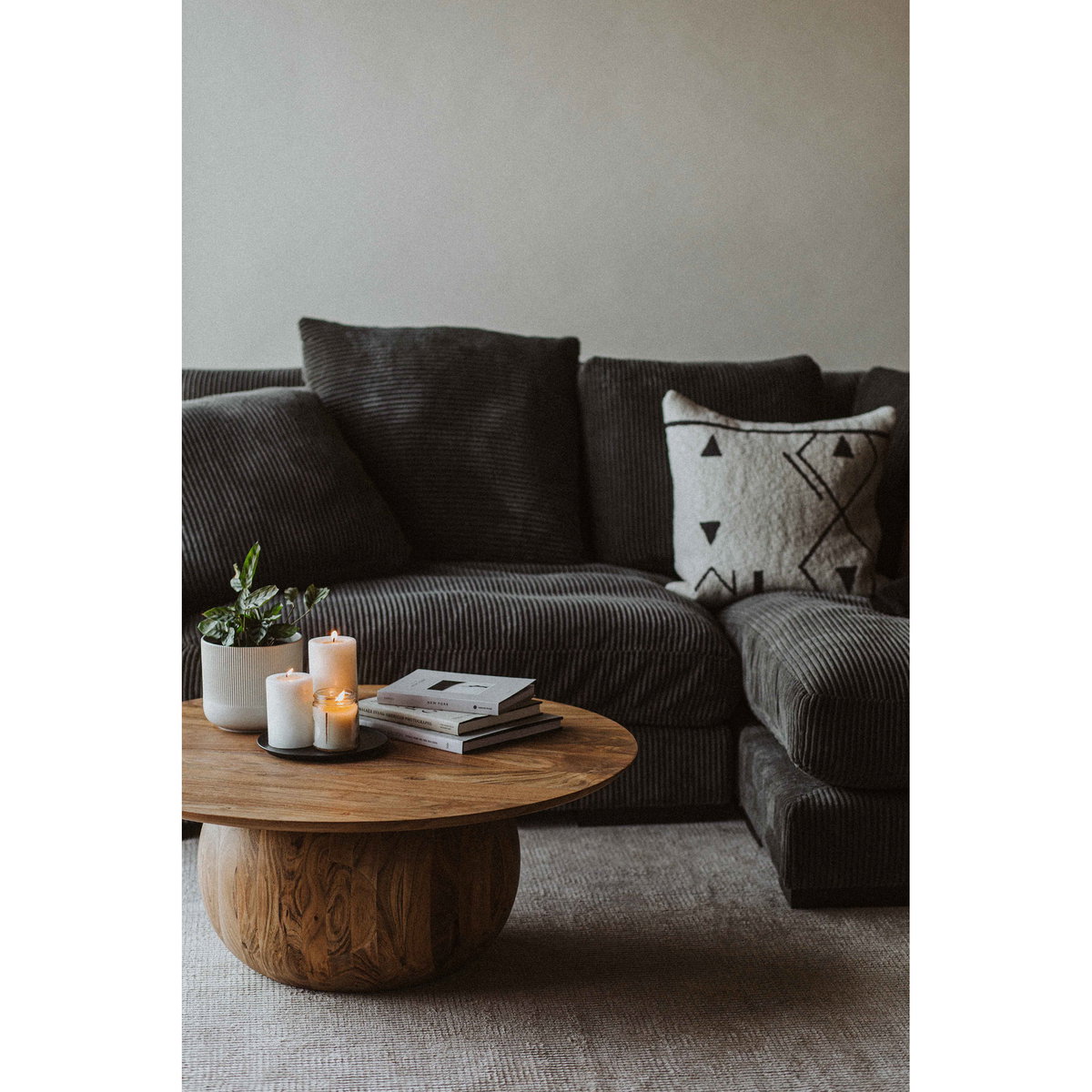 Plunge Sectional Charcoal, Sectional Sofa by Moe's Home, 106" width x 34" height x 46" depth View 5