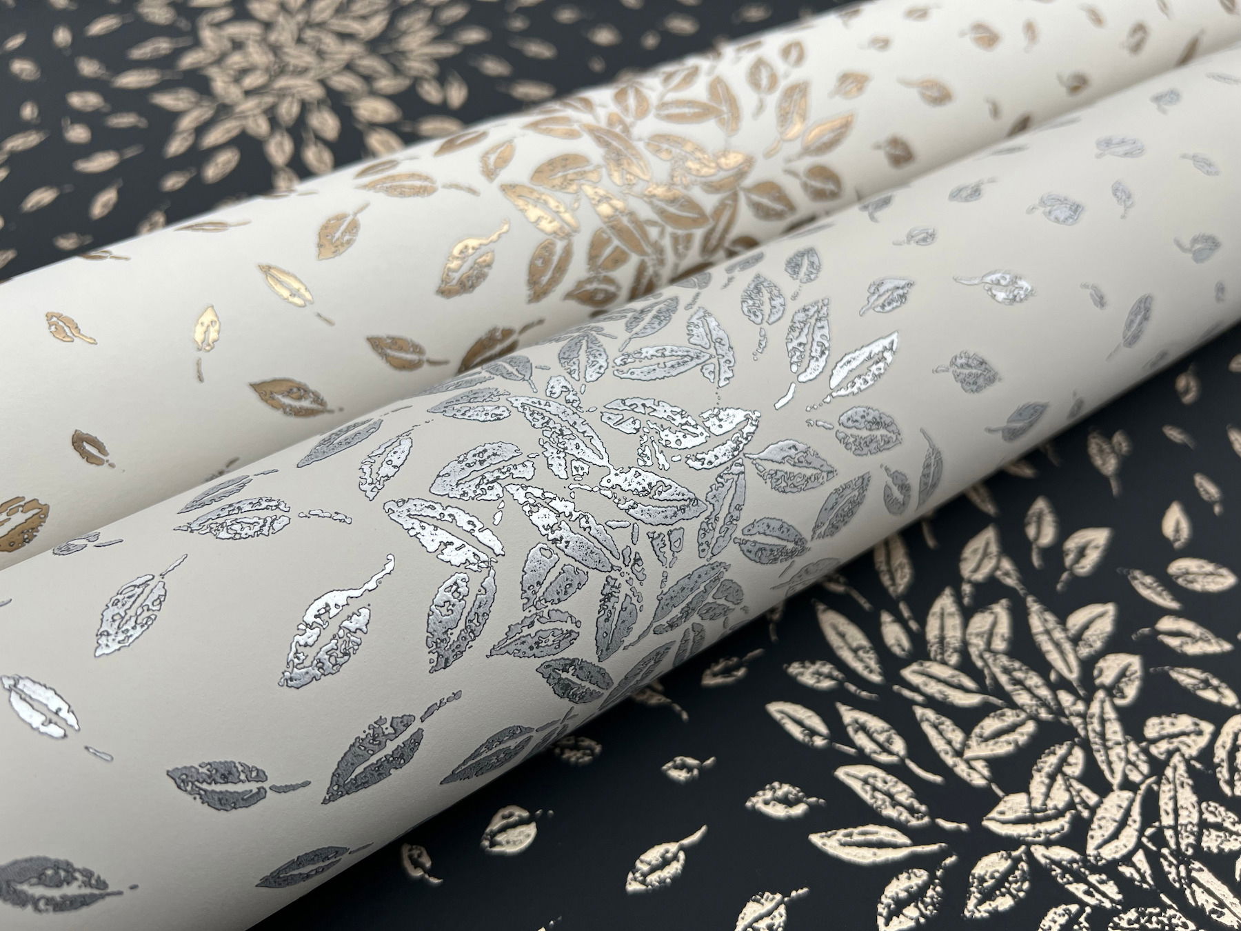 Petite Leaves Beige & Silver Wallpaper large image 