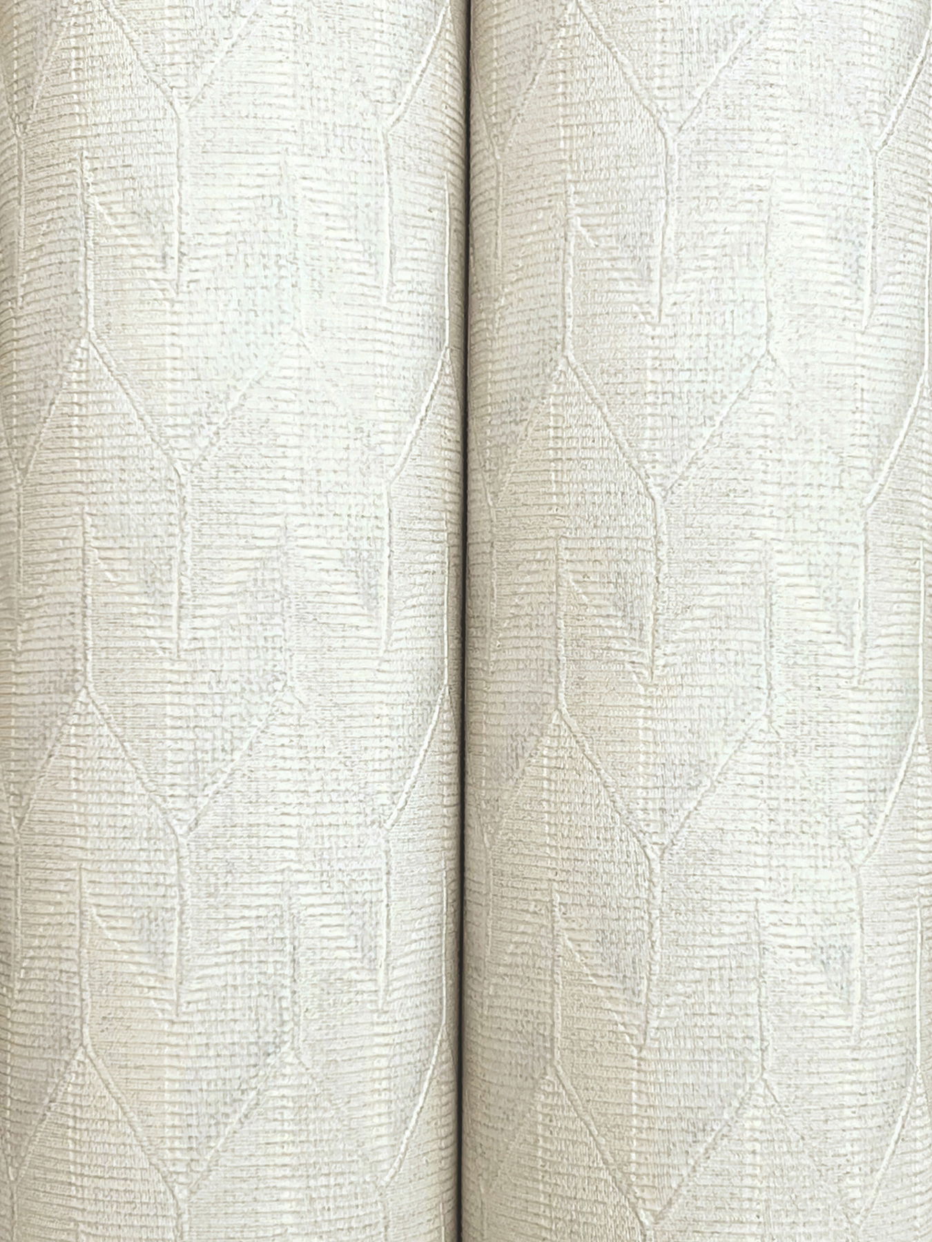 Sestriere Cool White Wallpaper Sestriere Cool White Wallpaper large image