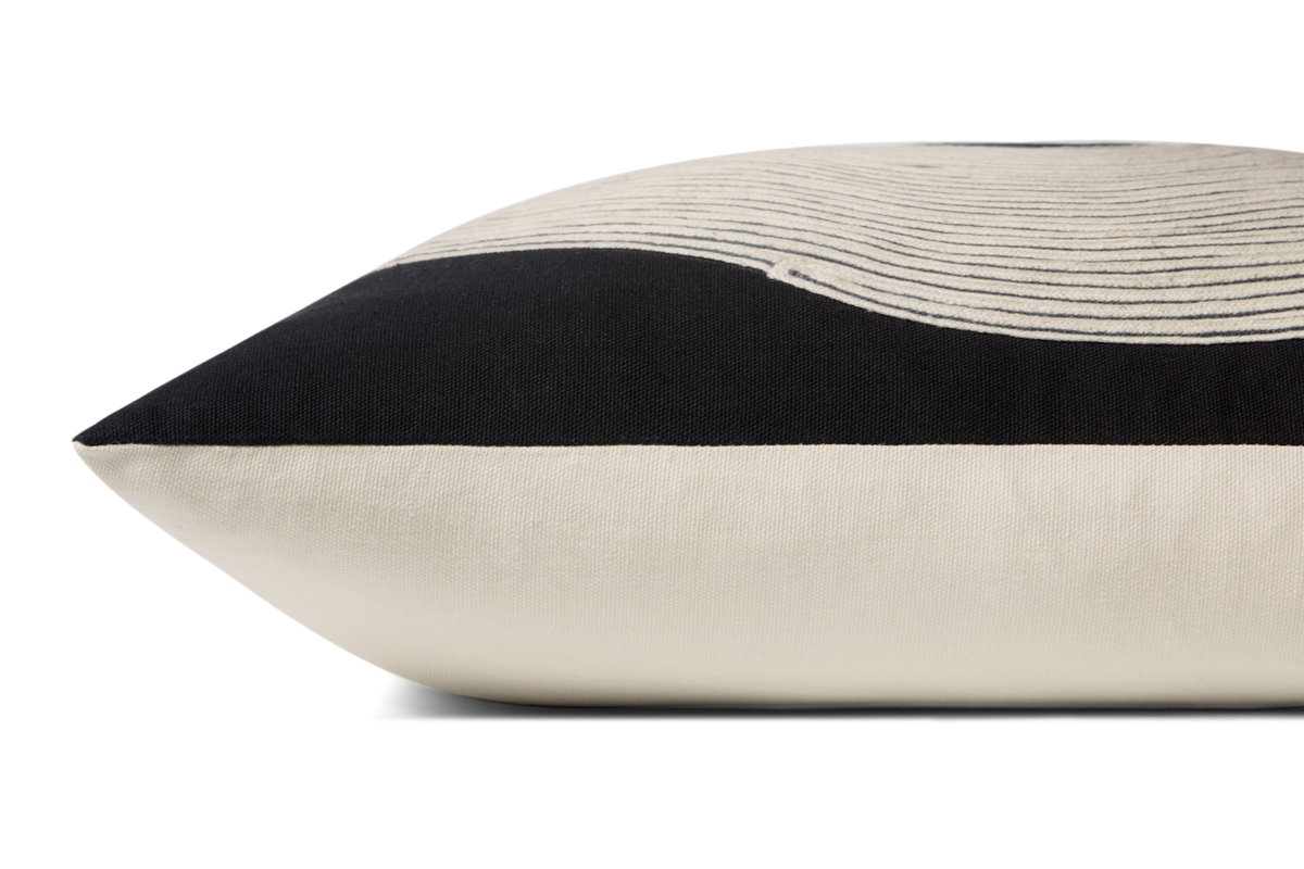 Loloi Pillows Pillow, Decorative Pillow, 18" length x 18" width View 3