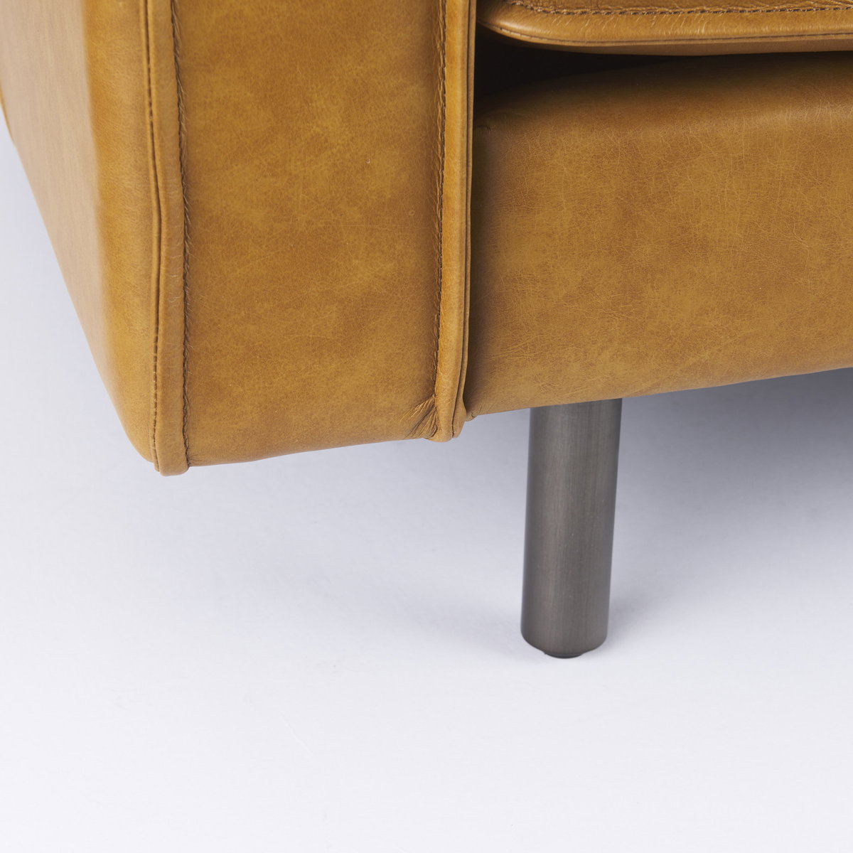 D'Arcy 65.0L x 37.0W x 34.0H Tan Leather Love Seat, Sofas & Sectional by Mercana, 65.35" length x 36.61" width x 33.86" height View 13