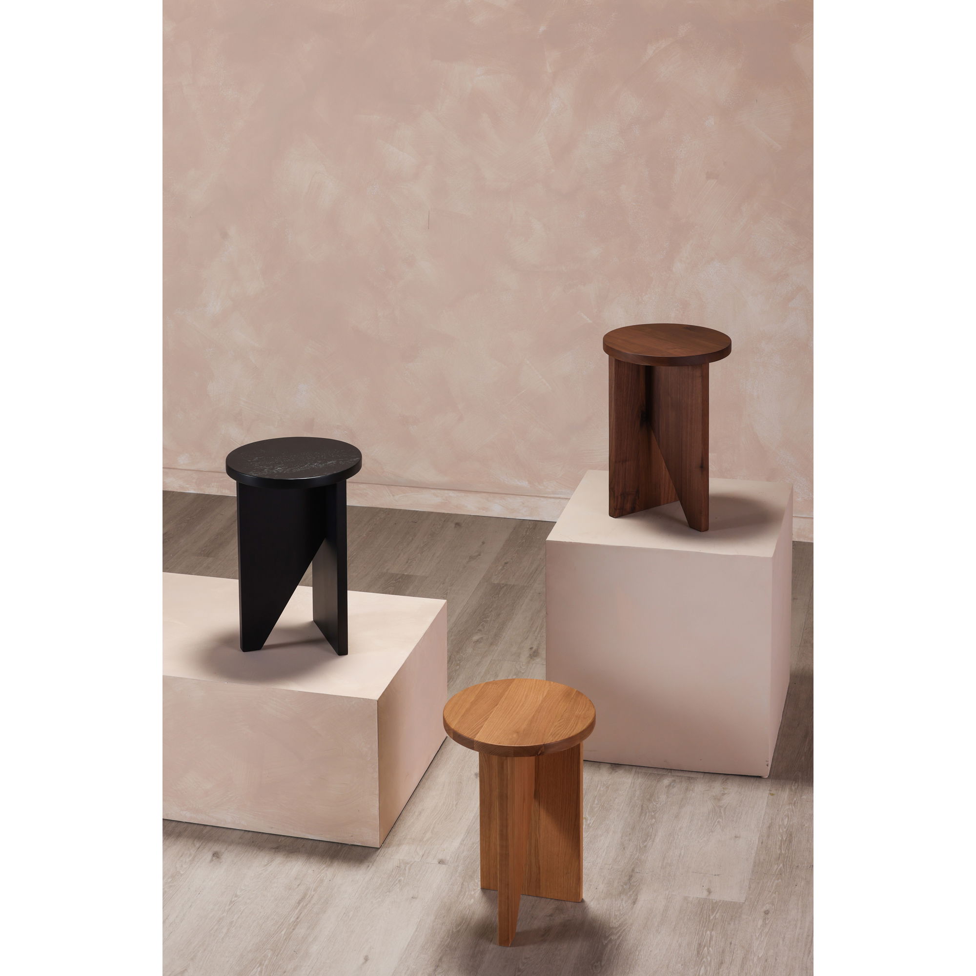 Grace Accent Table Black Oak large image 