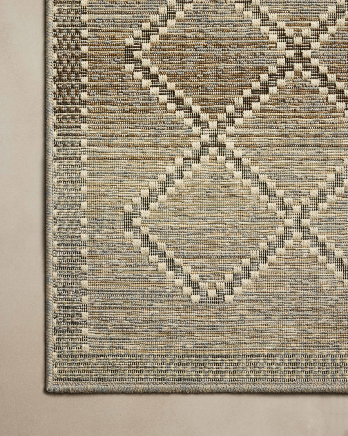 Loloi Saylor Rug, 5' length x 7'7" width View 5