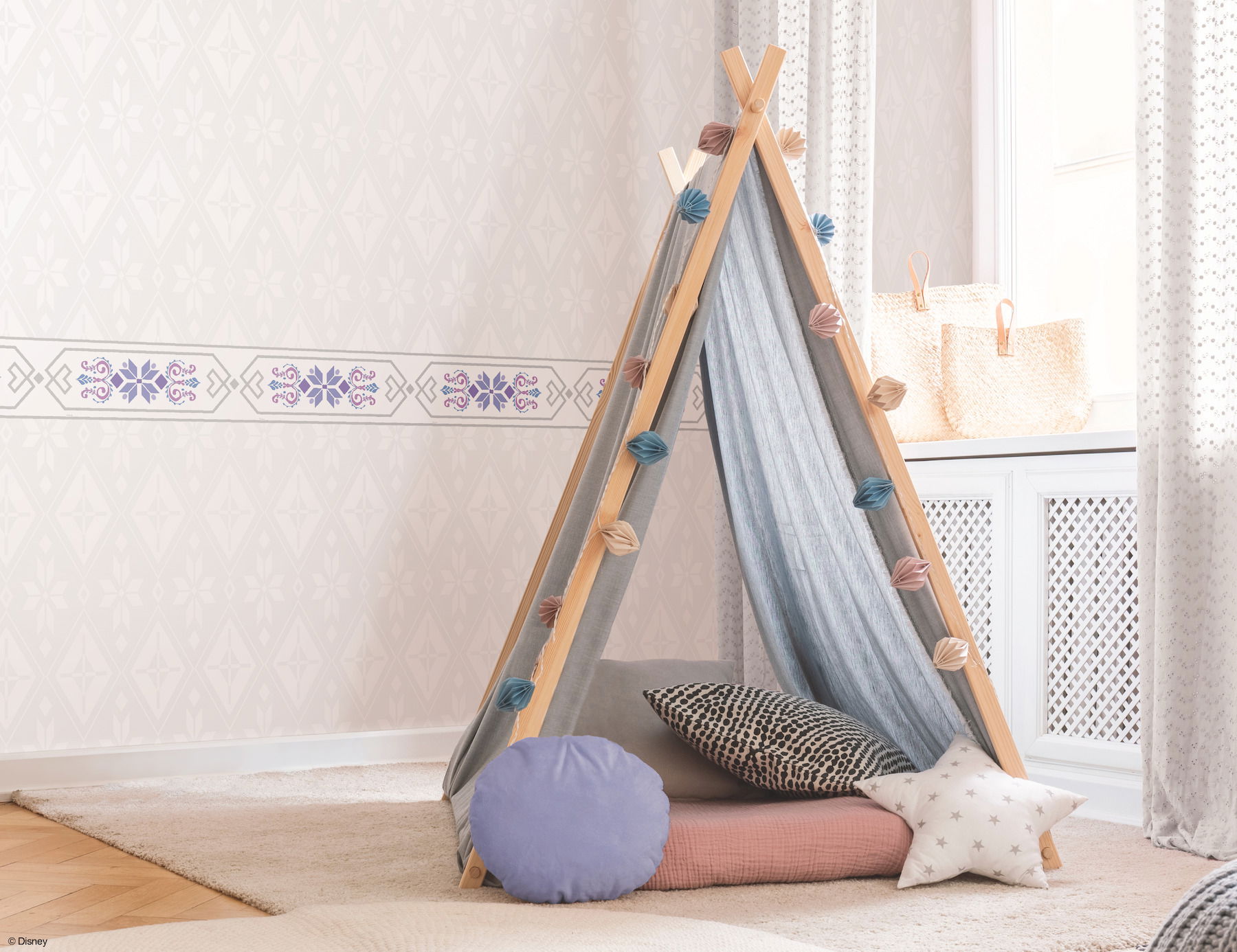 Disney Frozen 2 Elsa's Bedroom Grey Wallpaper large image 
