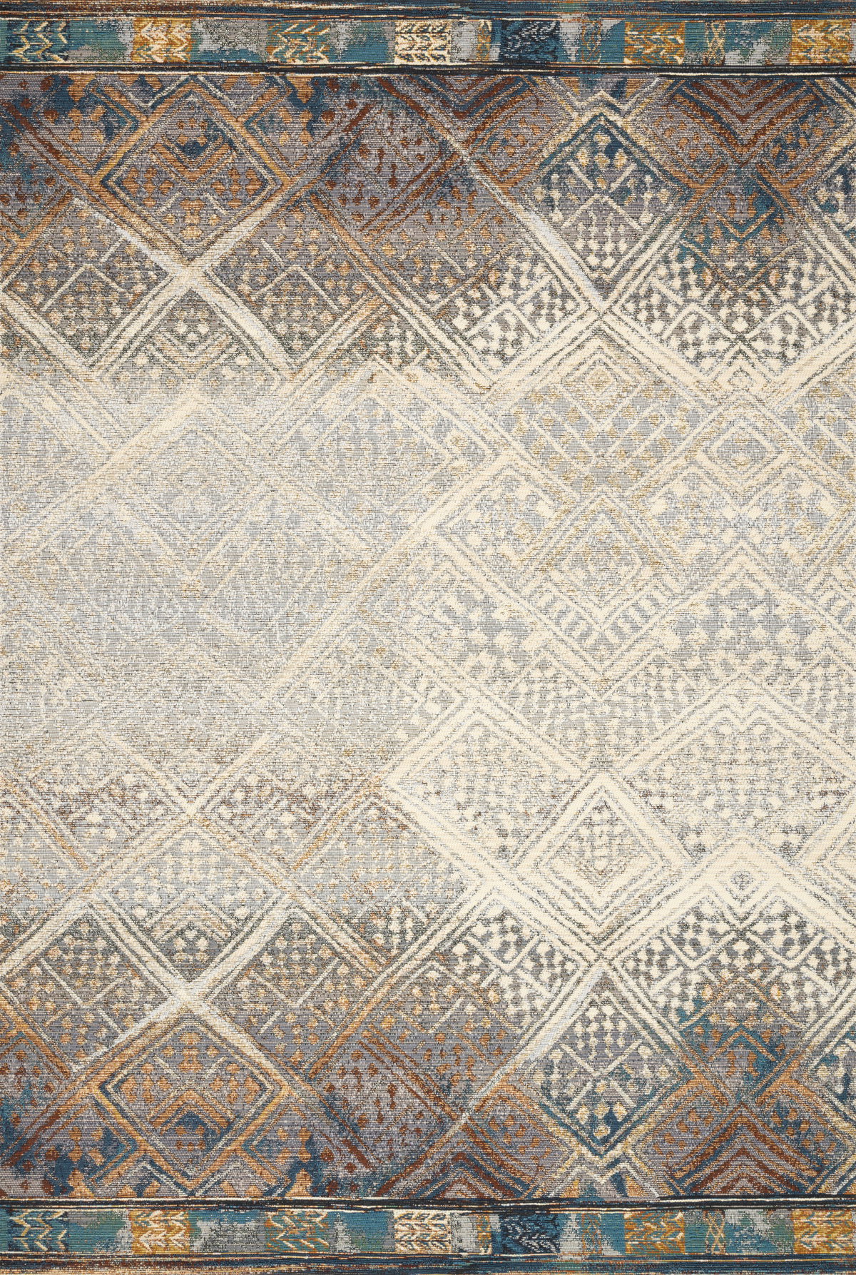 Loloi Mika Rug, 2'5" length x 4' width