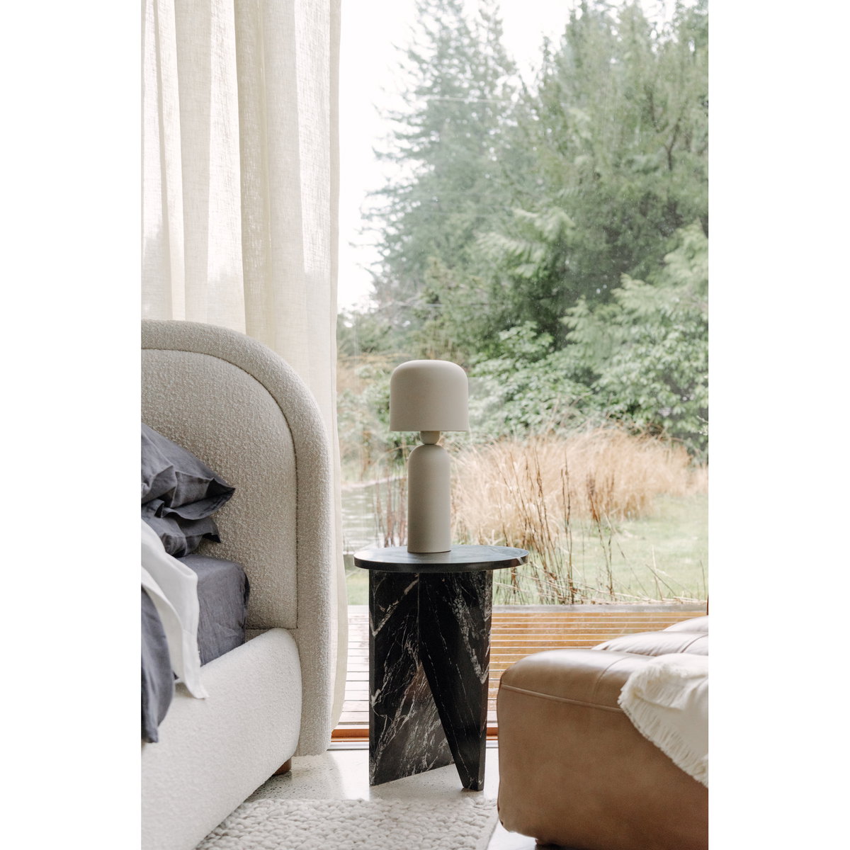 Echo Lamp Cream, Table Lamp by Moe's Home, 6" width x 15.5" height x 6" depth View 4