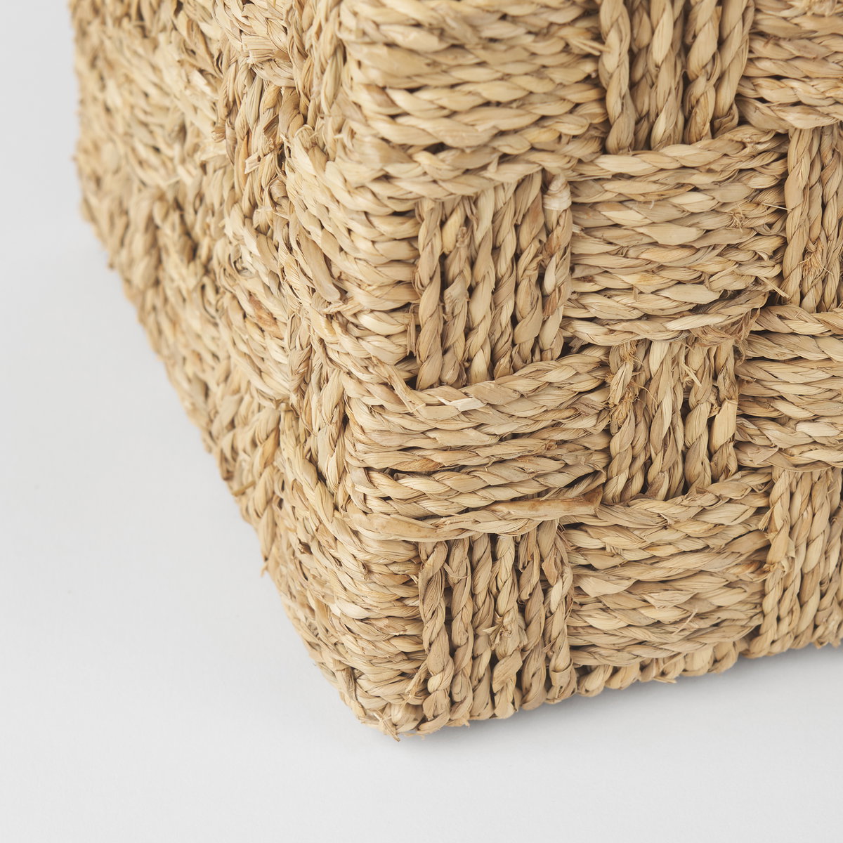 Hanalei Set of 2 Seagrass Boxes with Lids, by Mercana, 11.42" length x 7.48" width x 7.48" height View 10