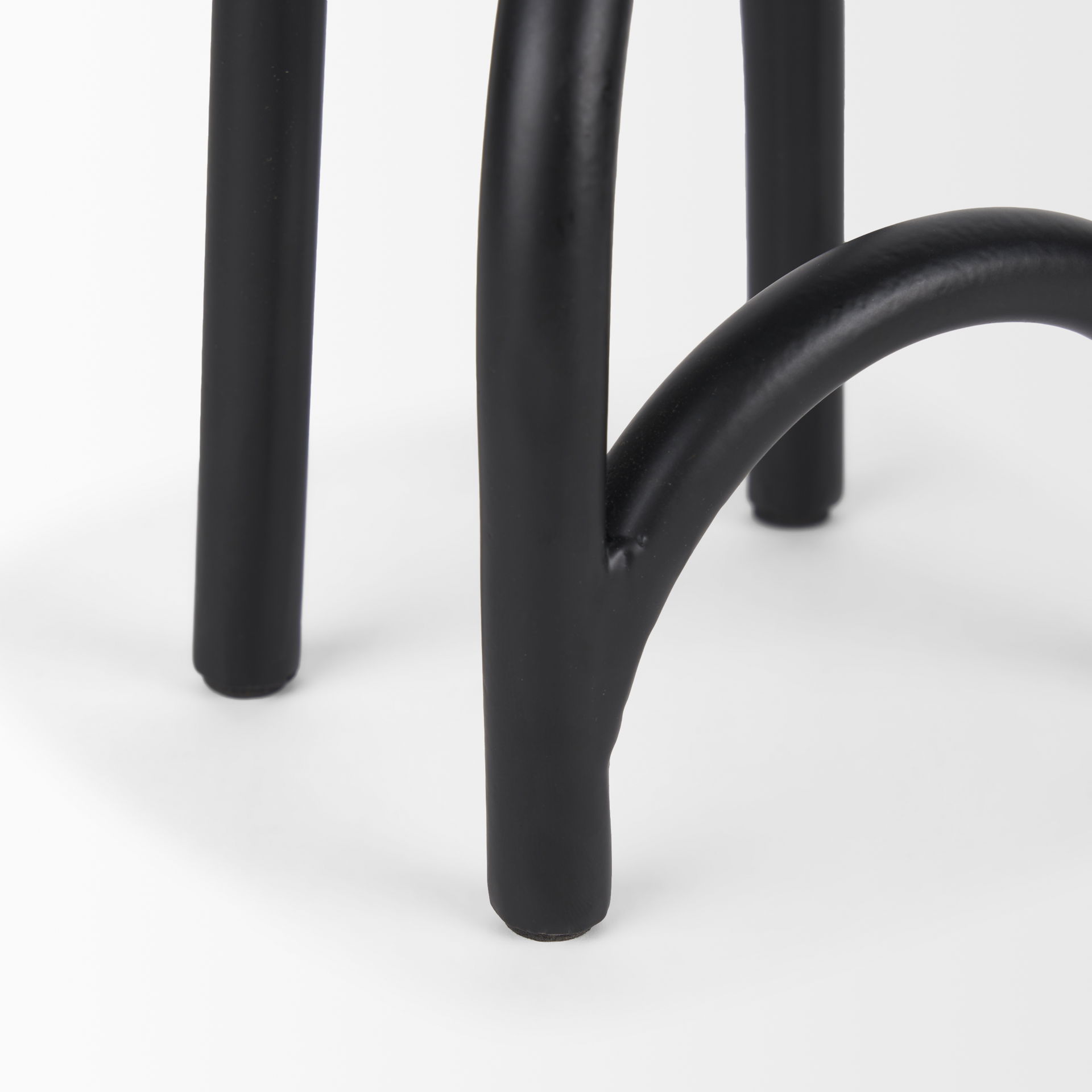 Springe Matte Black Metal Arched Decorative Object (Set of 2) large image 