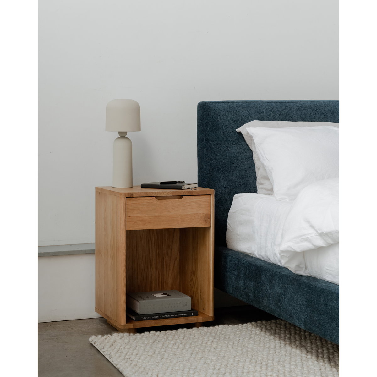 Echo Lamp Cream, Table Lamp by Moe's Home, 6" width x 15.5" height x 6" depth View 5
