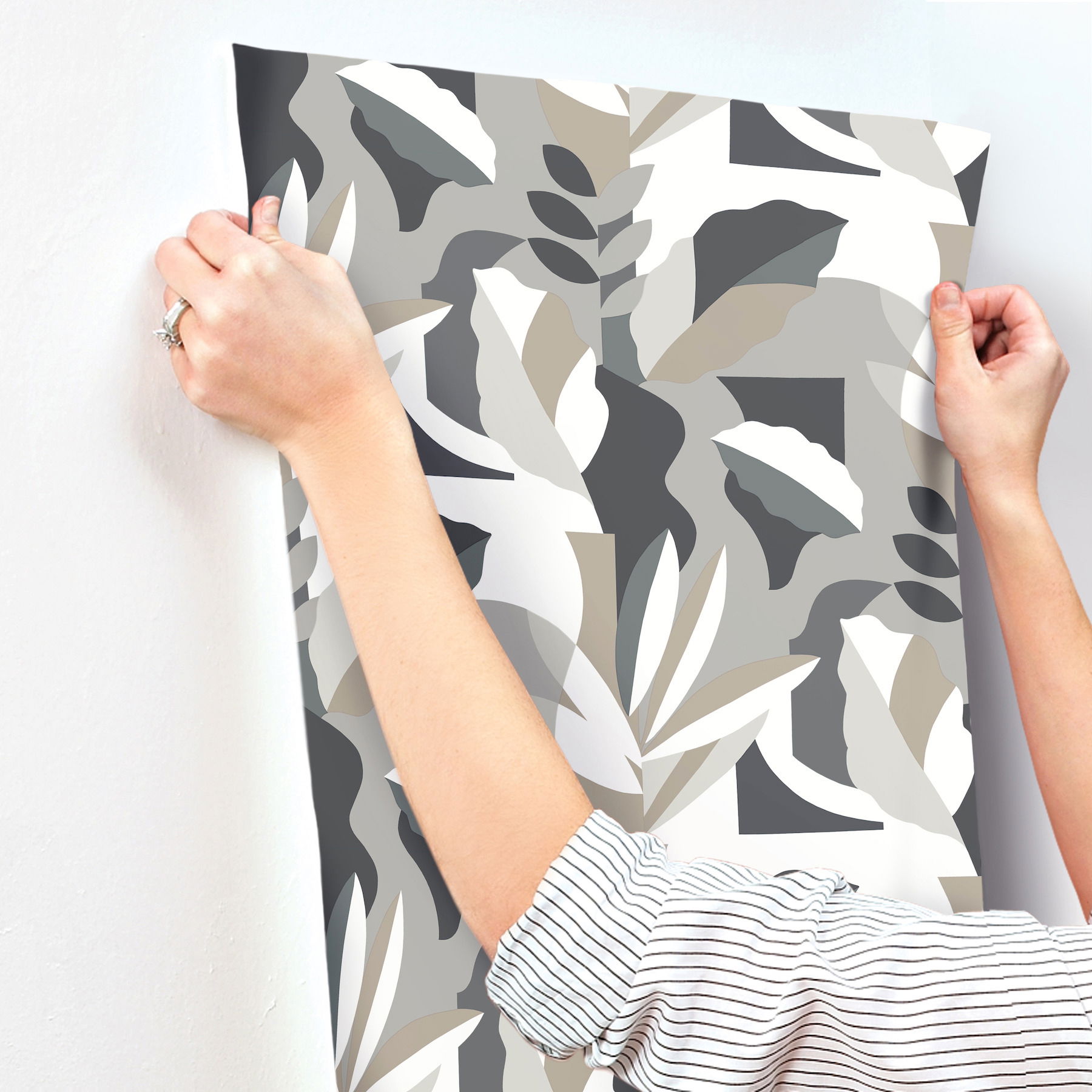 Papier Colle Black & White Wallpaper large image 