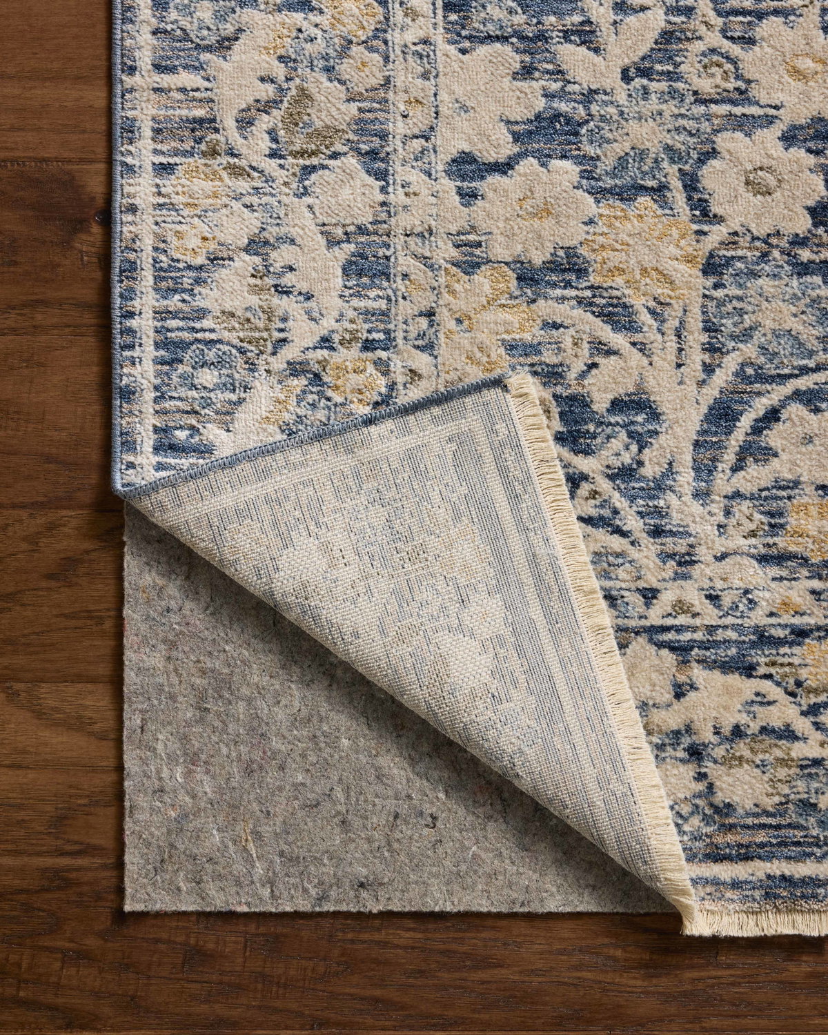 Loloi Clarisse Rug, 5'1" length x 7'6" width View 5