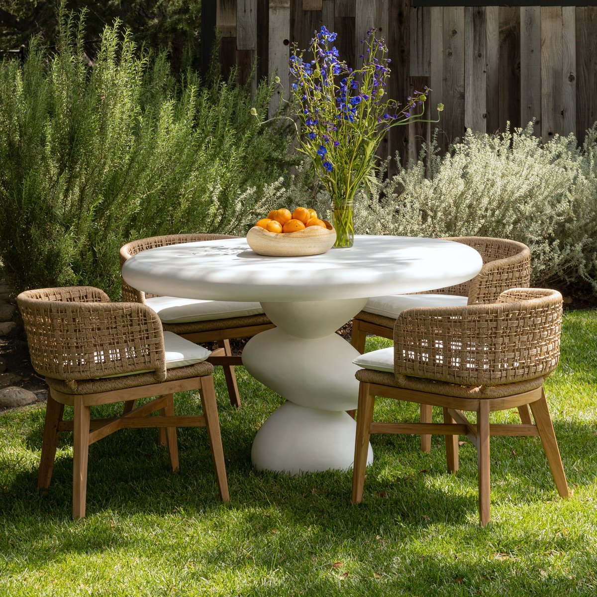 Serenade Dining Table White, by Dovetail, 49" width x 29.5" height x 49" diameter x 49" depth View 4