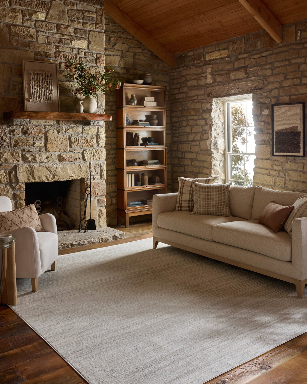 Loloi Townes Rug, 2'3" length x 3'9" width View 2