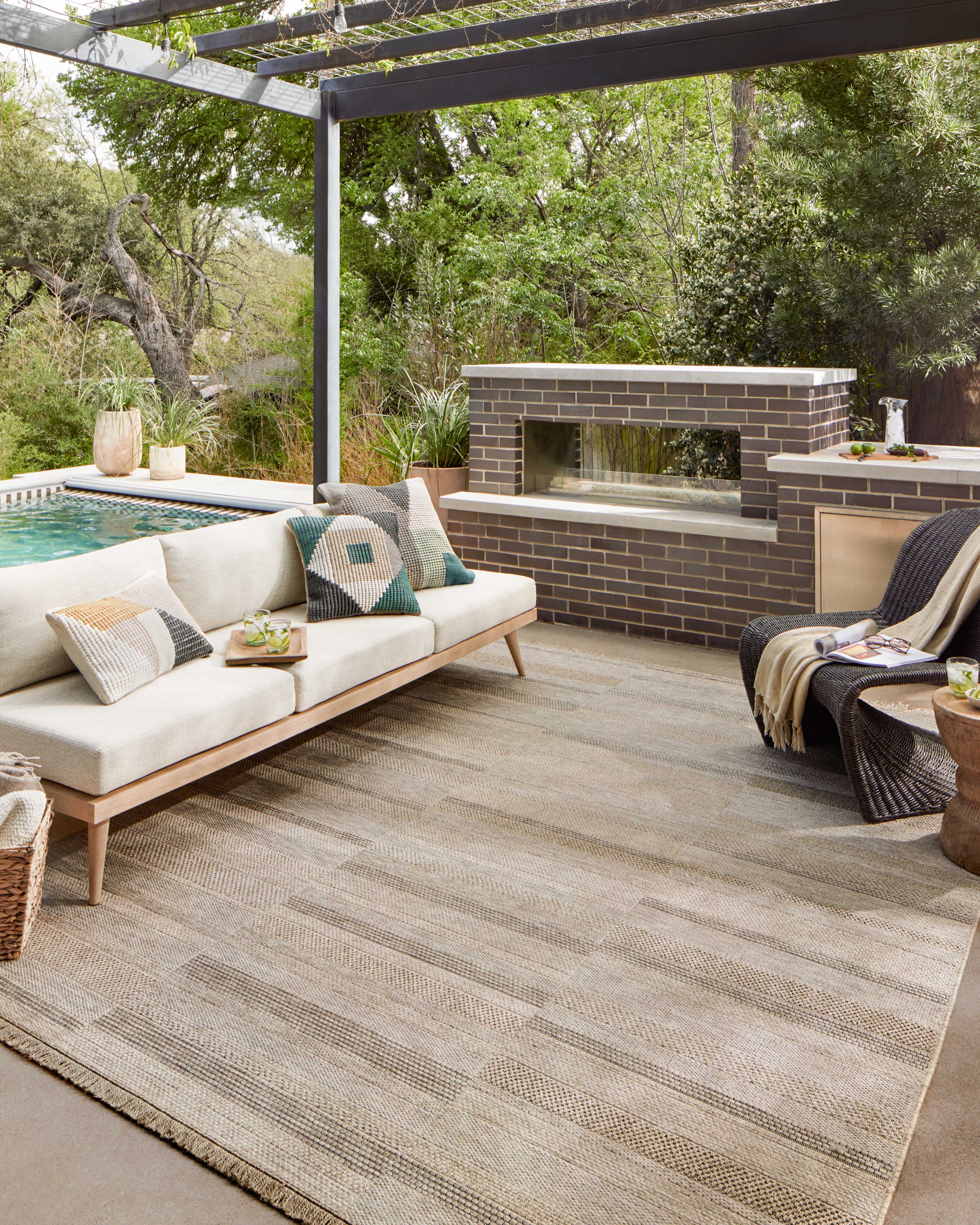 Loloi II Dawn Rug, 3'9" length x 5'9" width View 2